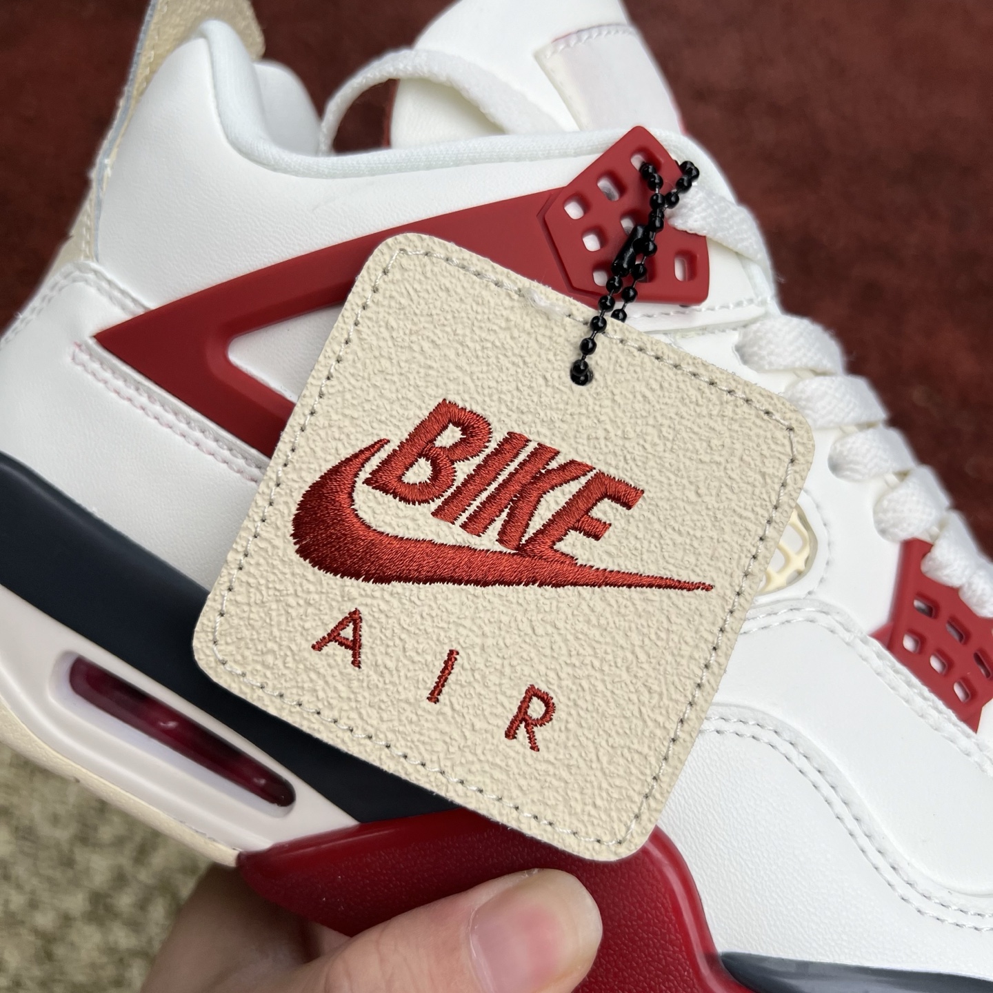 Air Jordan 4