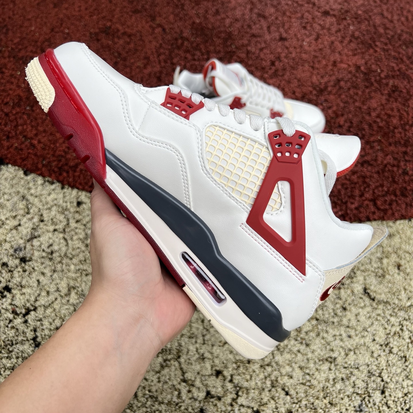 Air Jordan 4