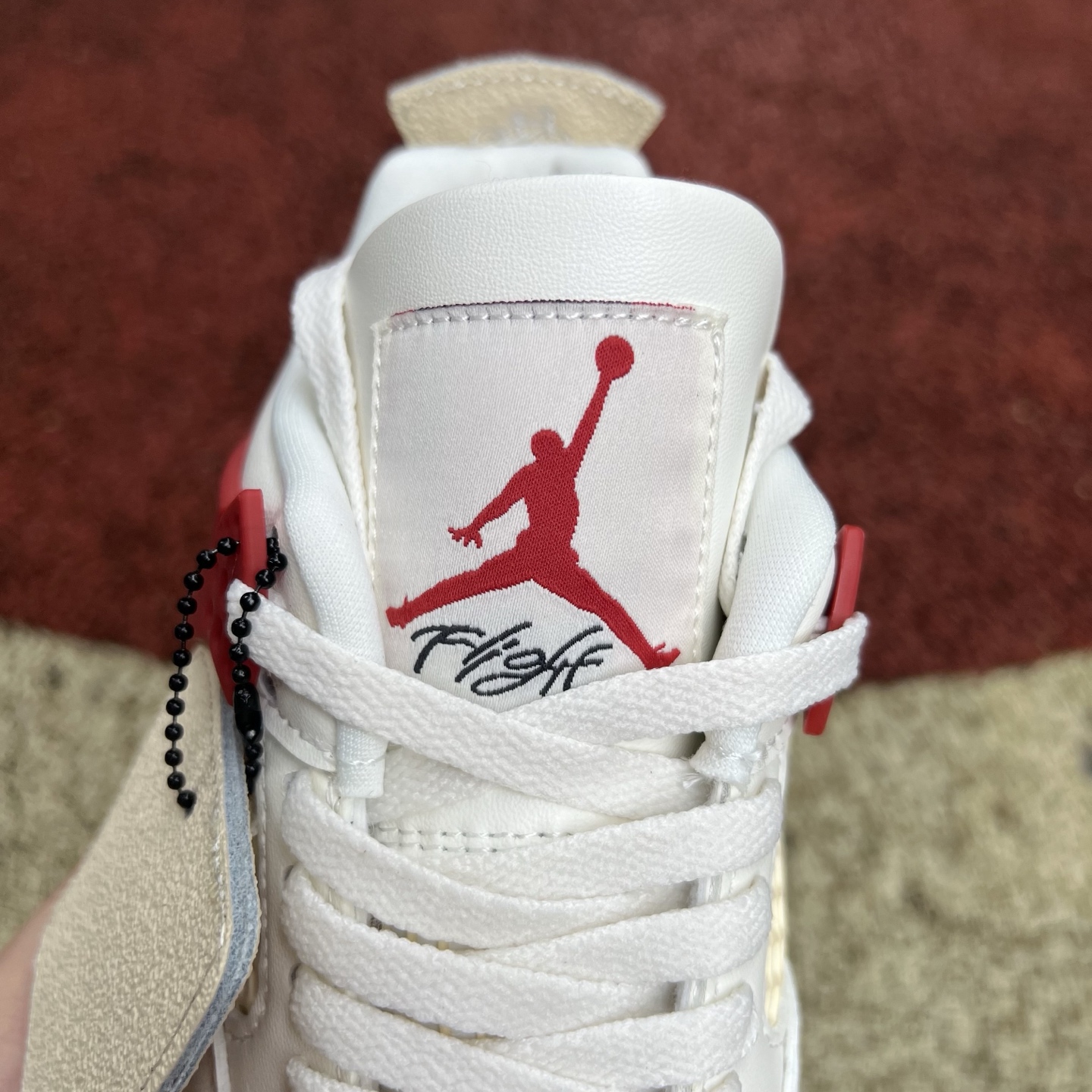 Air Jordan 4