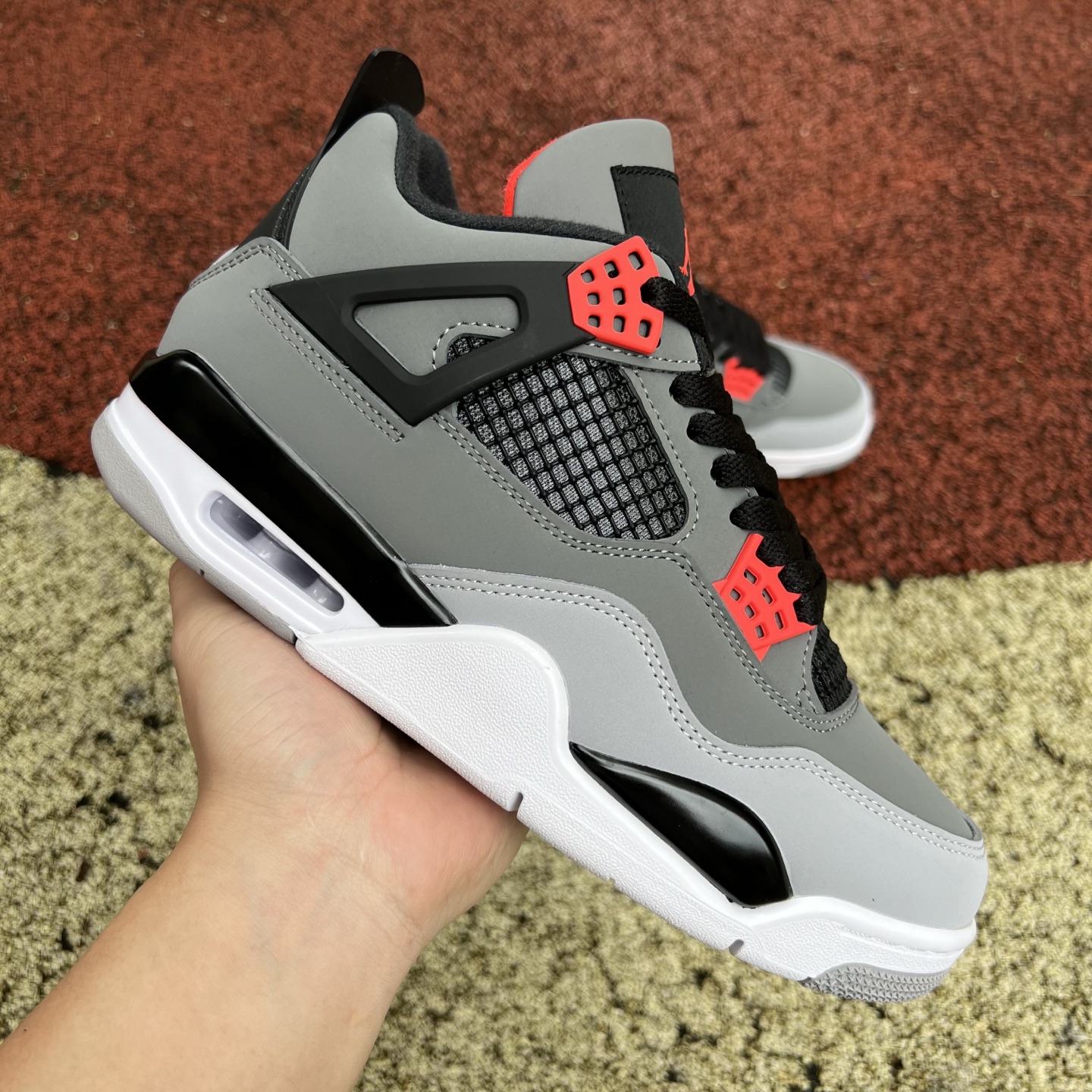 Air Jordan 4
