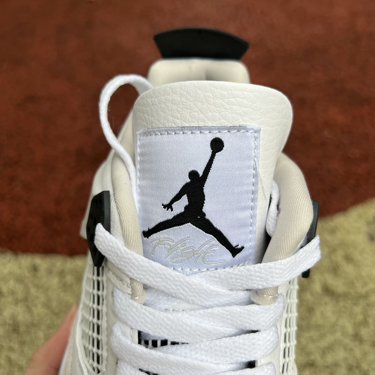 Air Jordan 4