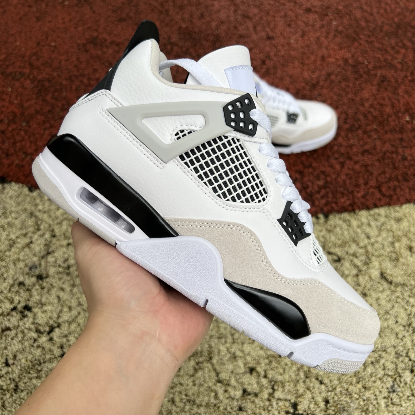 Air Jordan 4