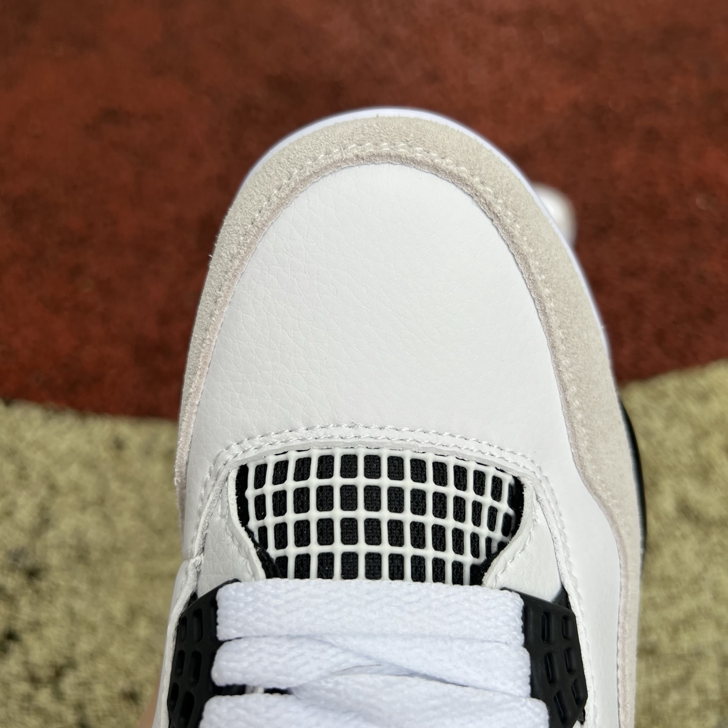 Air Jordan 4