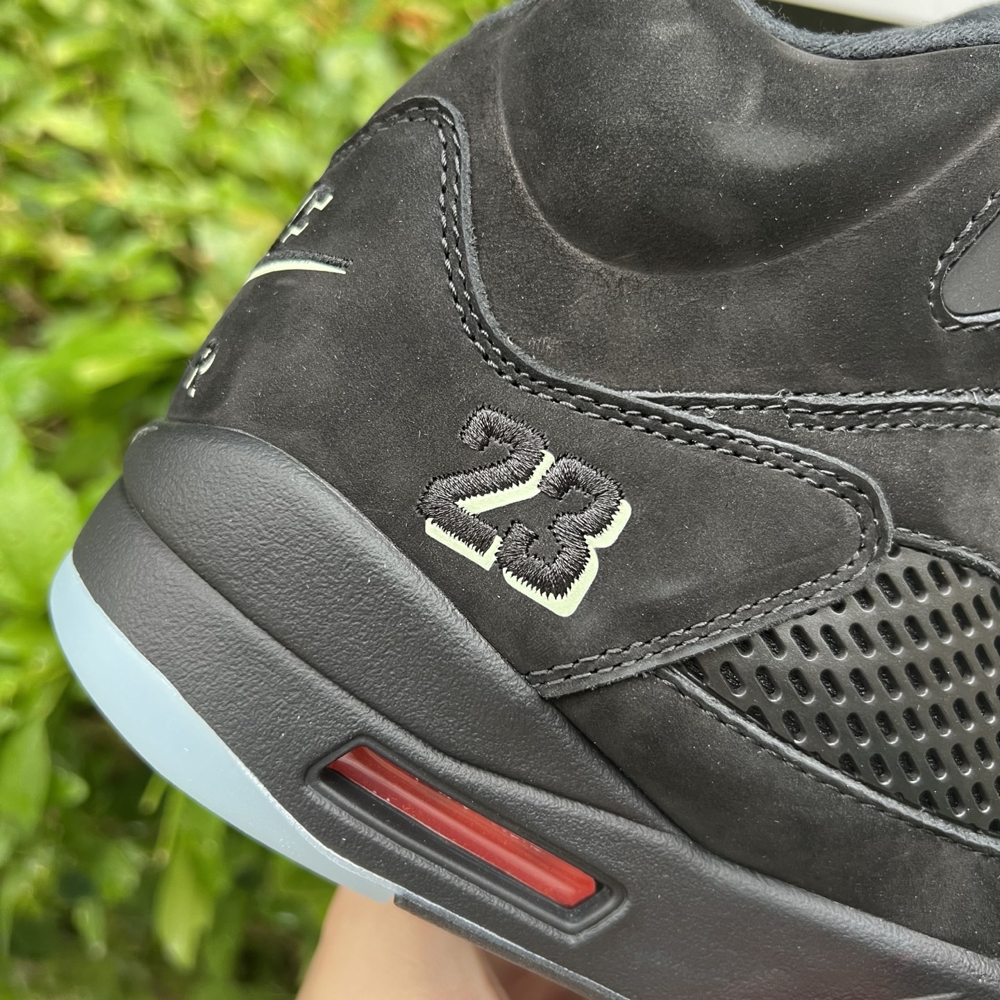 Air Jordan 4