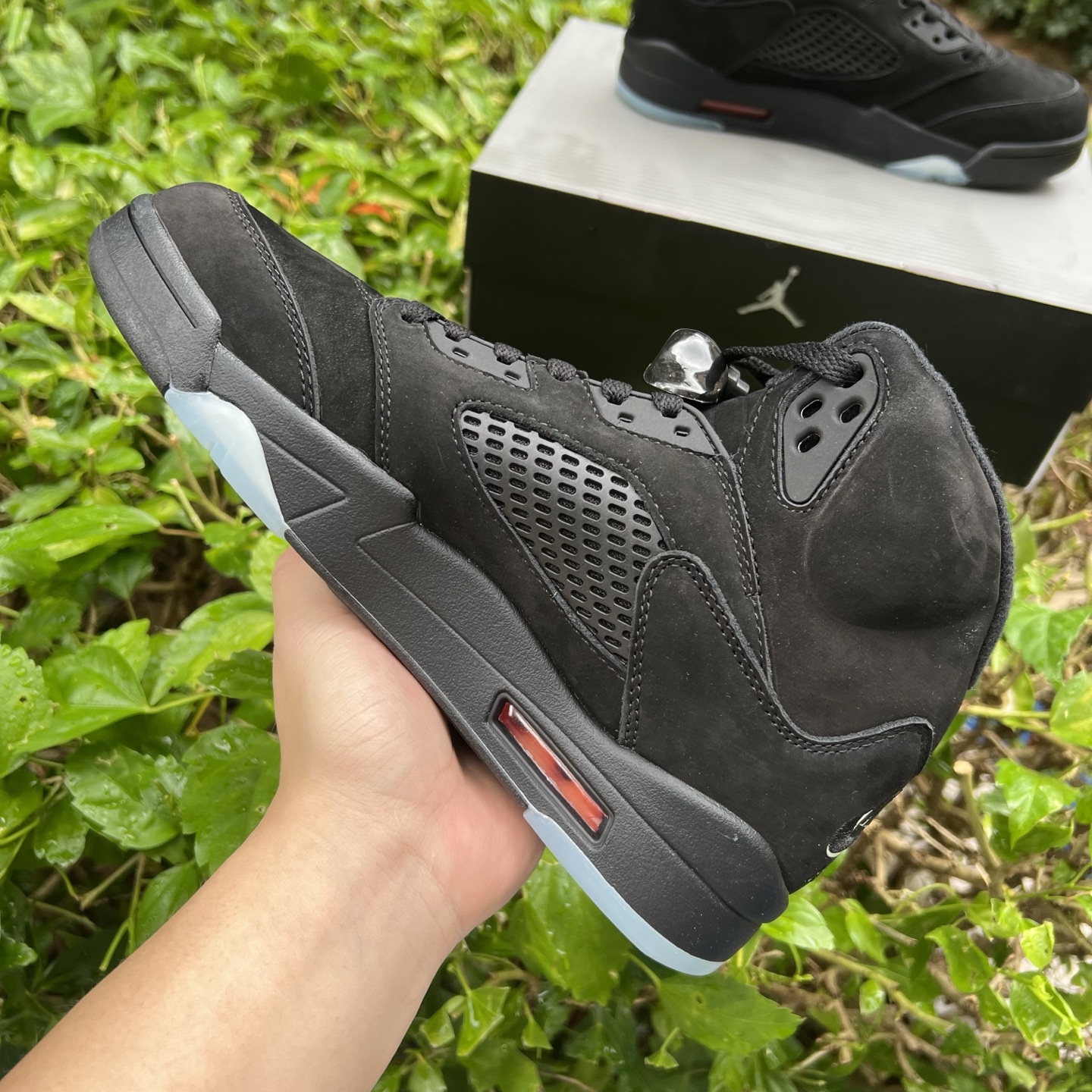 Air Jordan 4