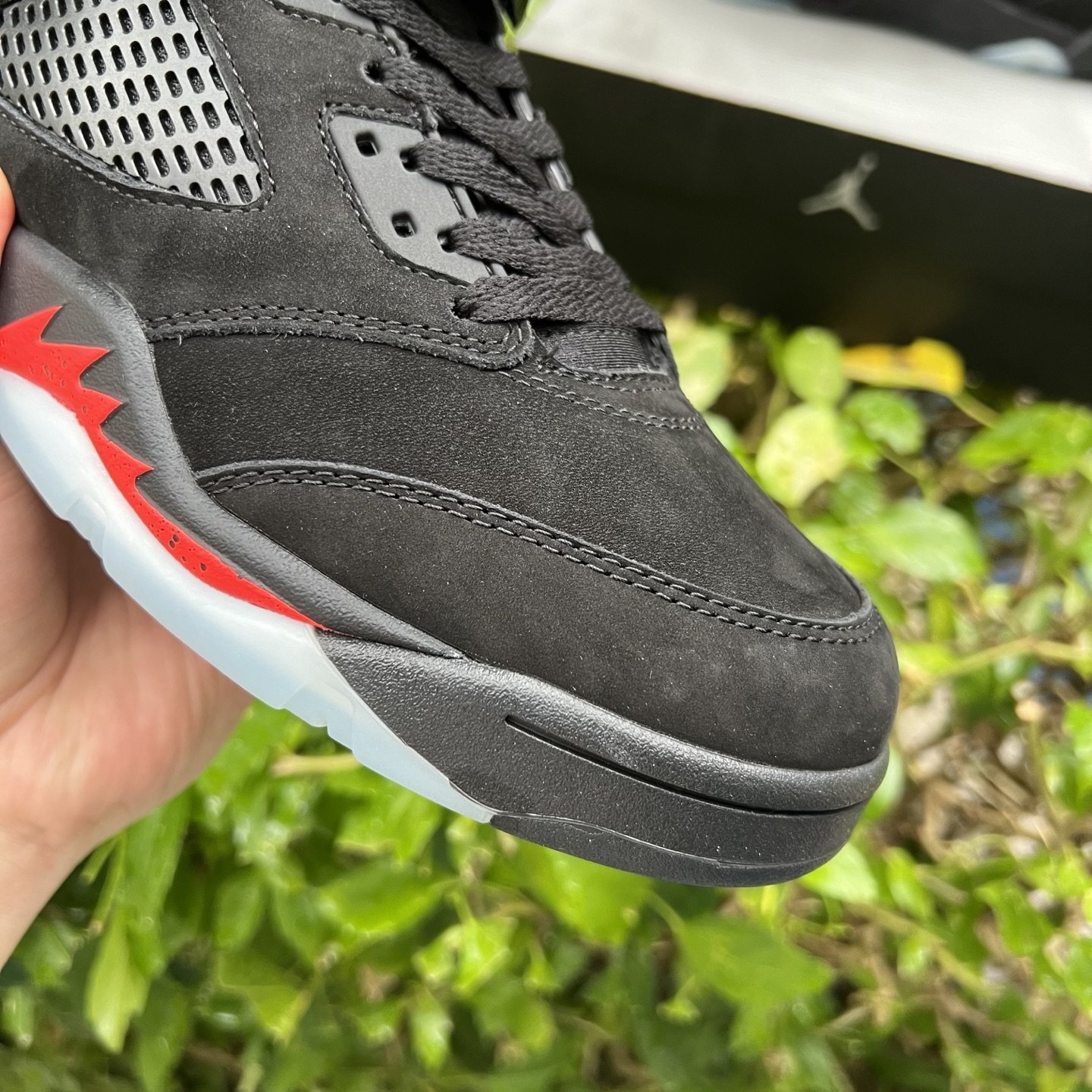 Air Jordan 4
