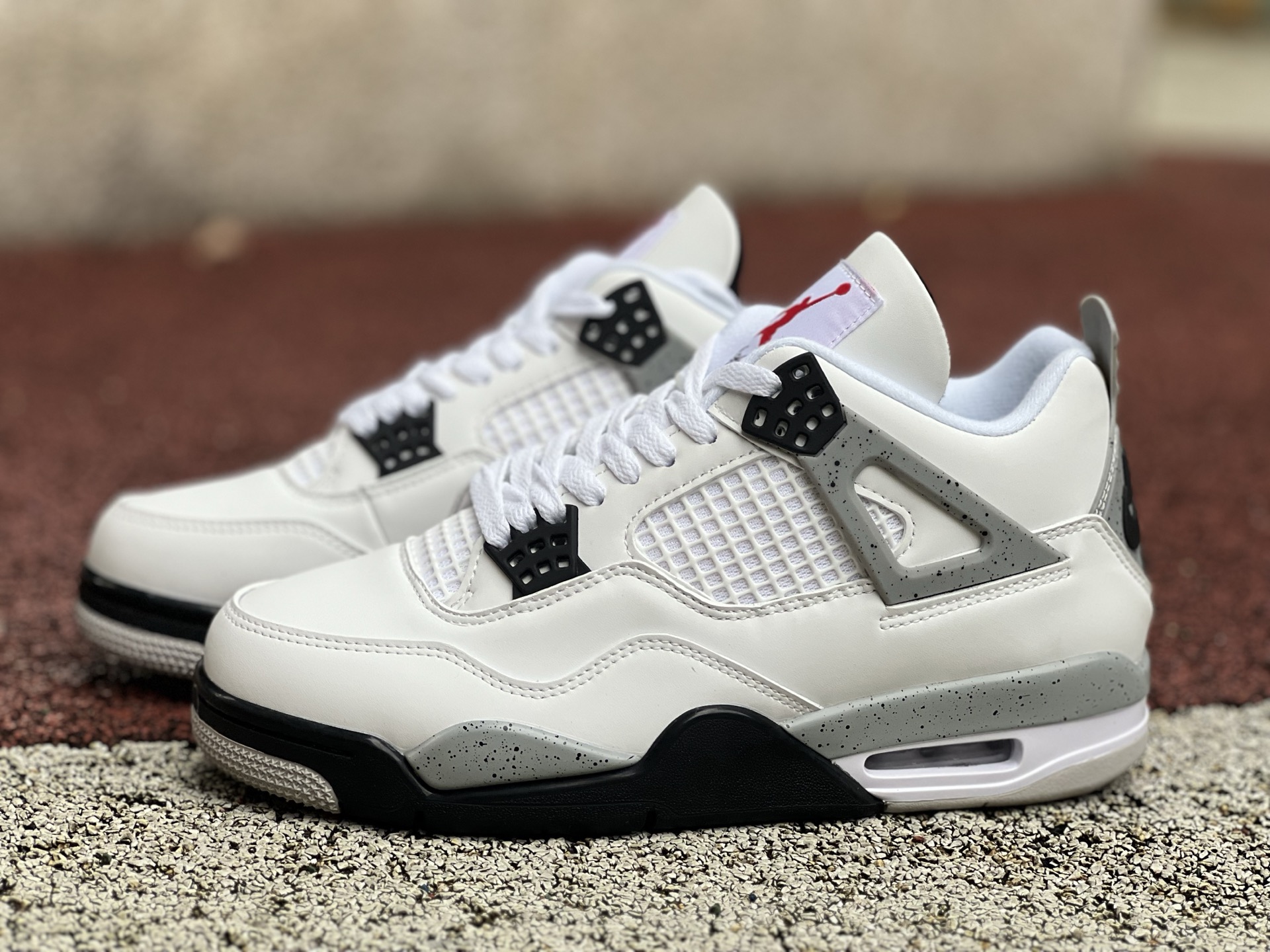 Air Jordan 4