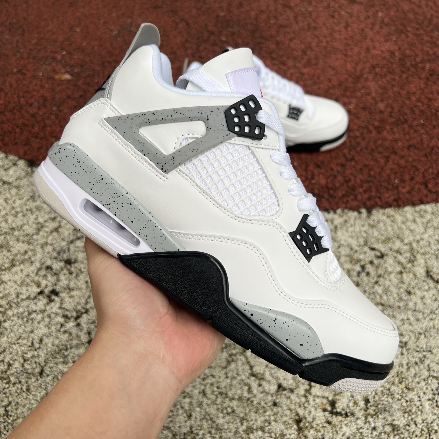 Air Jordan 4