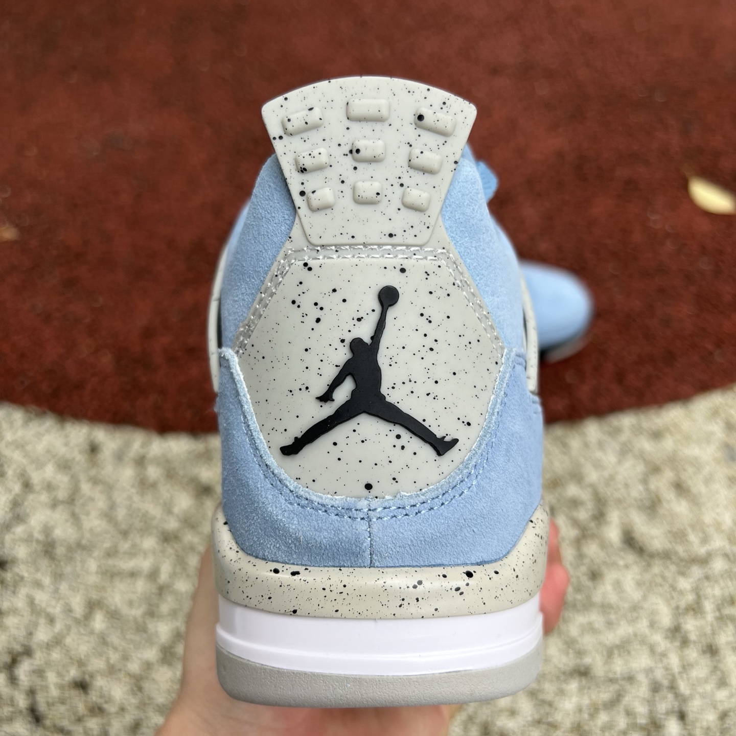 Air Jordan 4