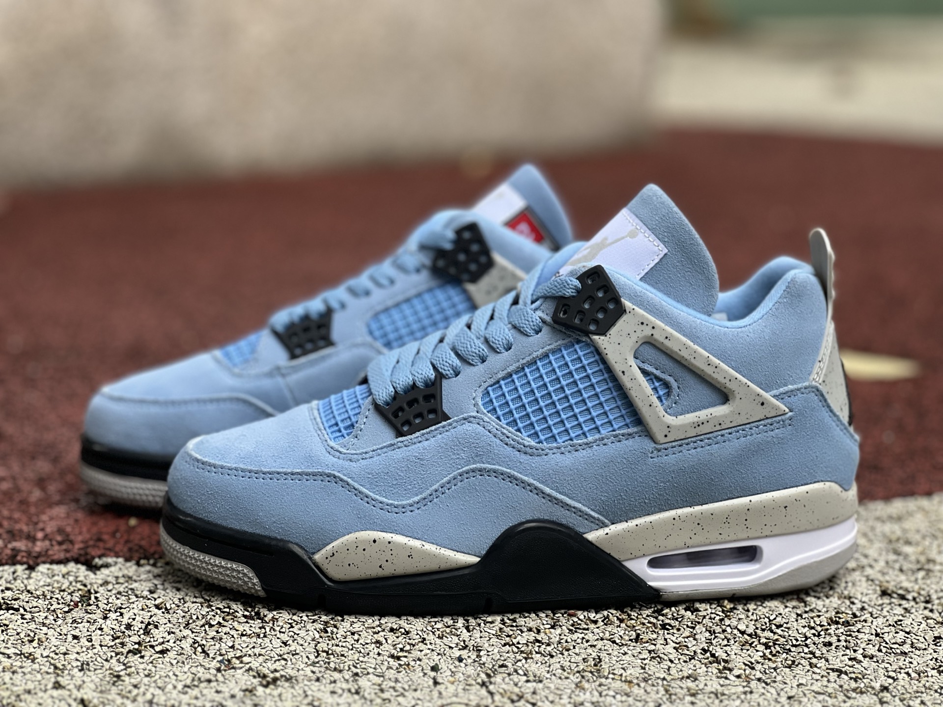 Air Jordan 4