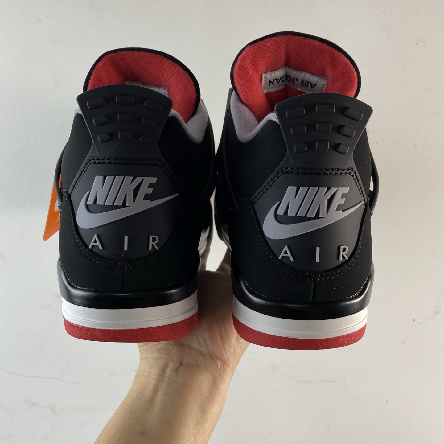 Air Jordan 4