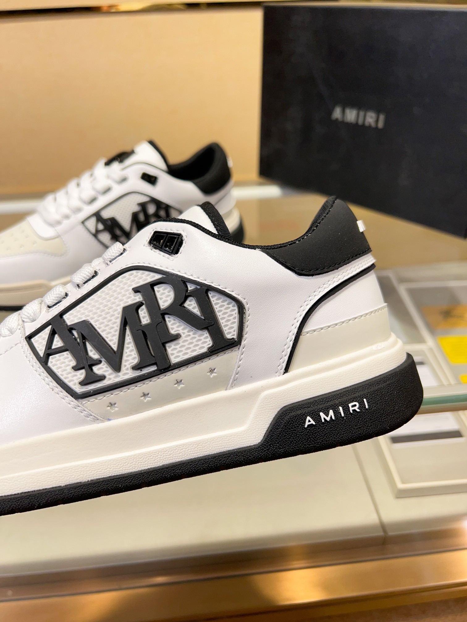 Amiri