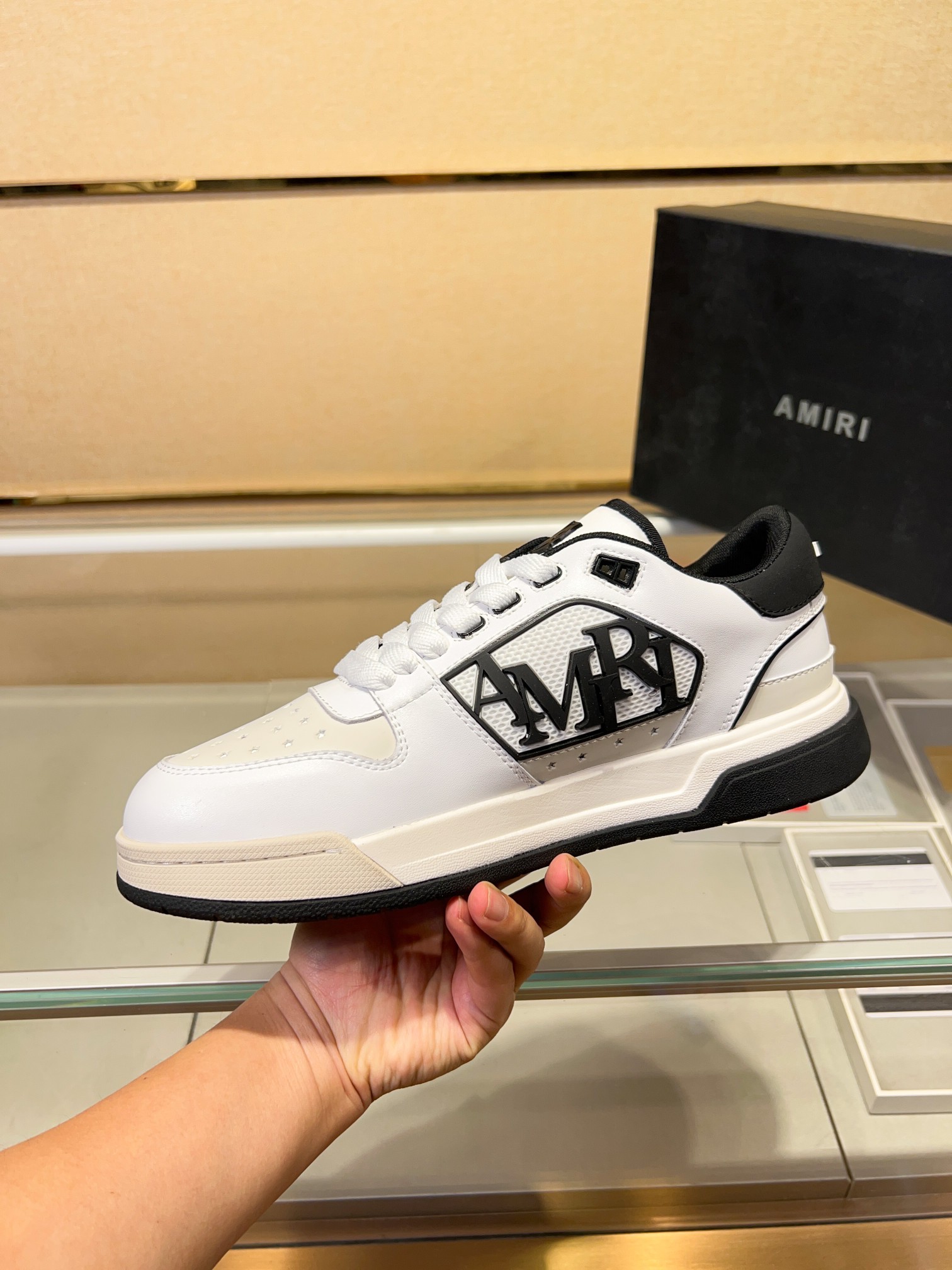 Amiri