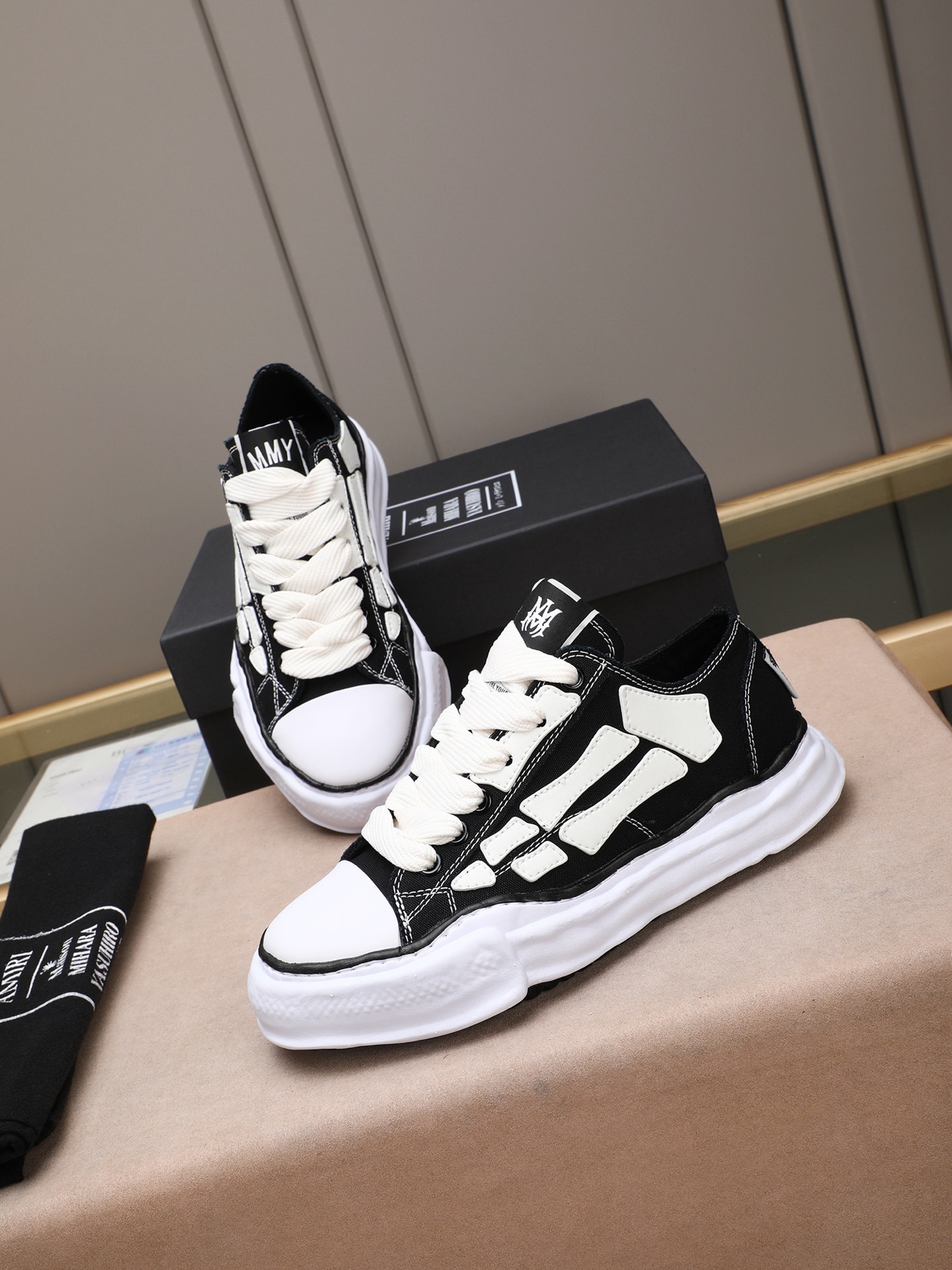Amiri