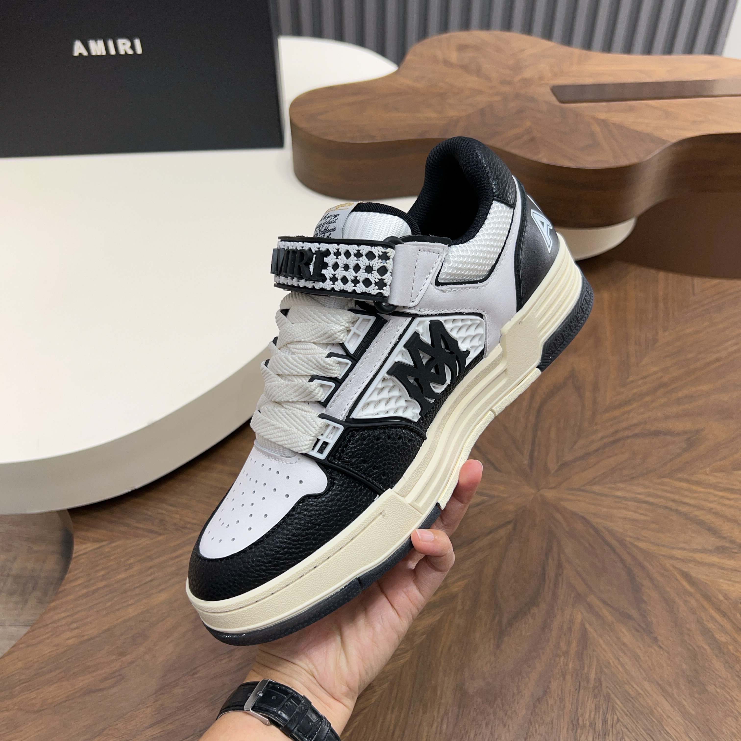 Amiri