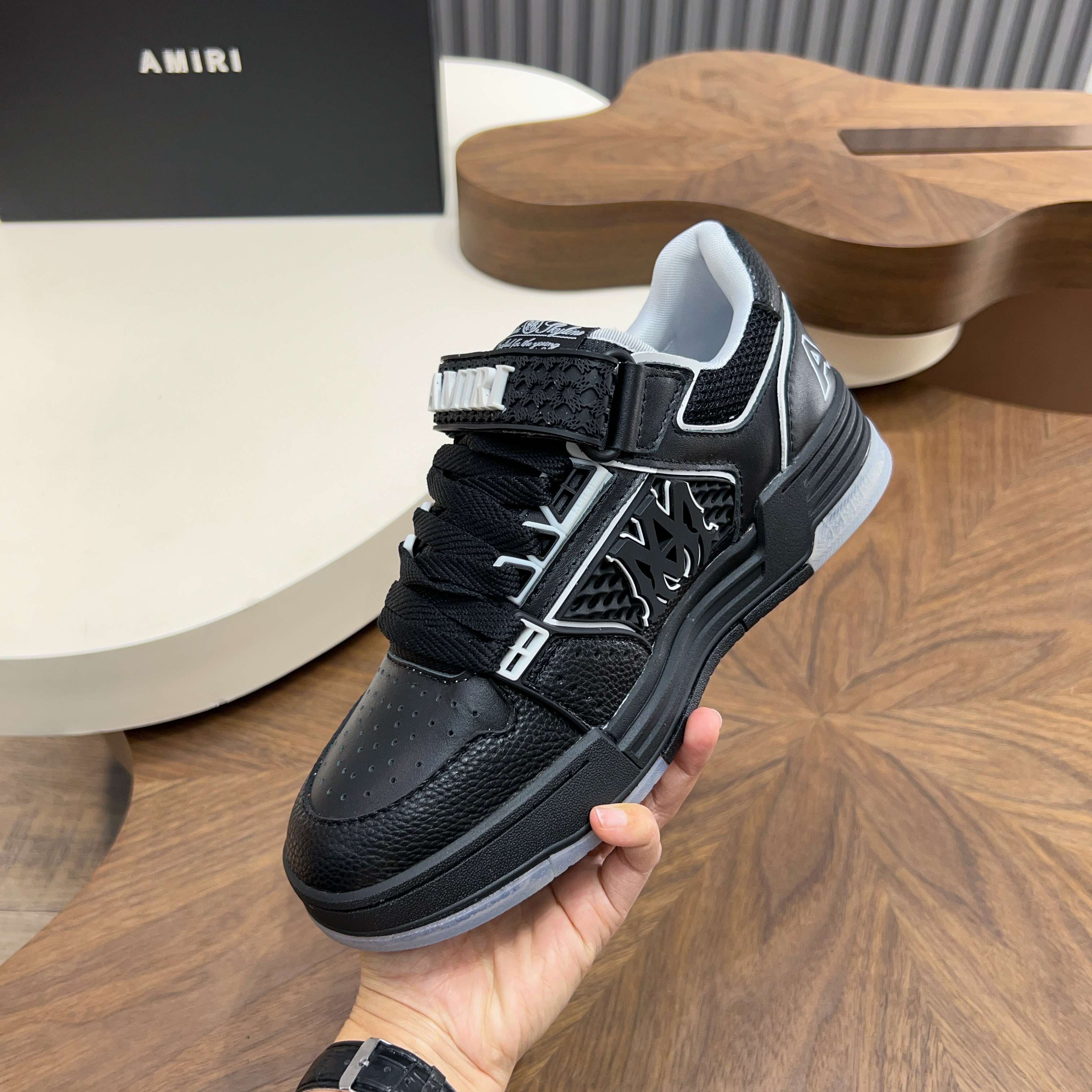 Amiri