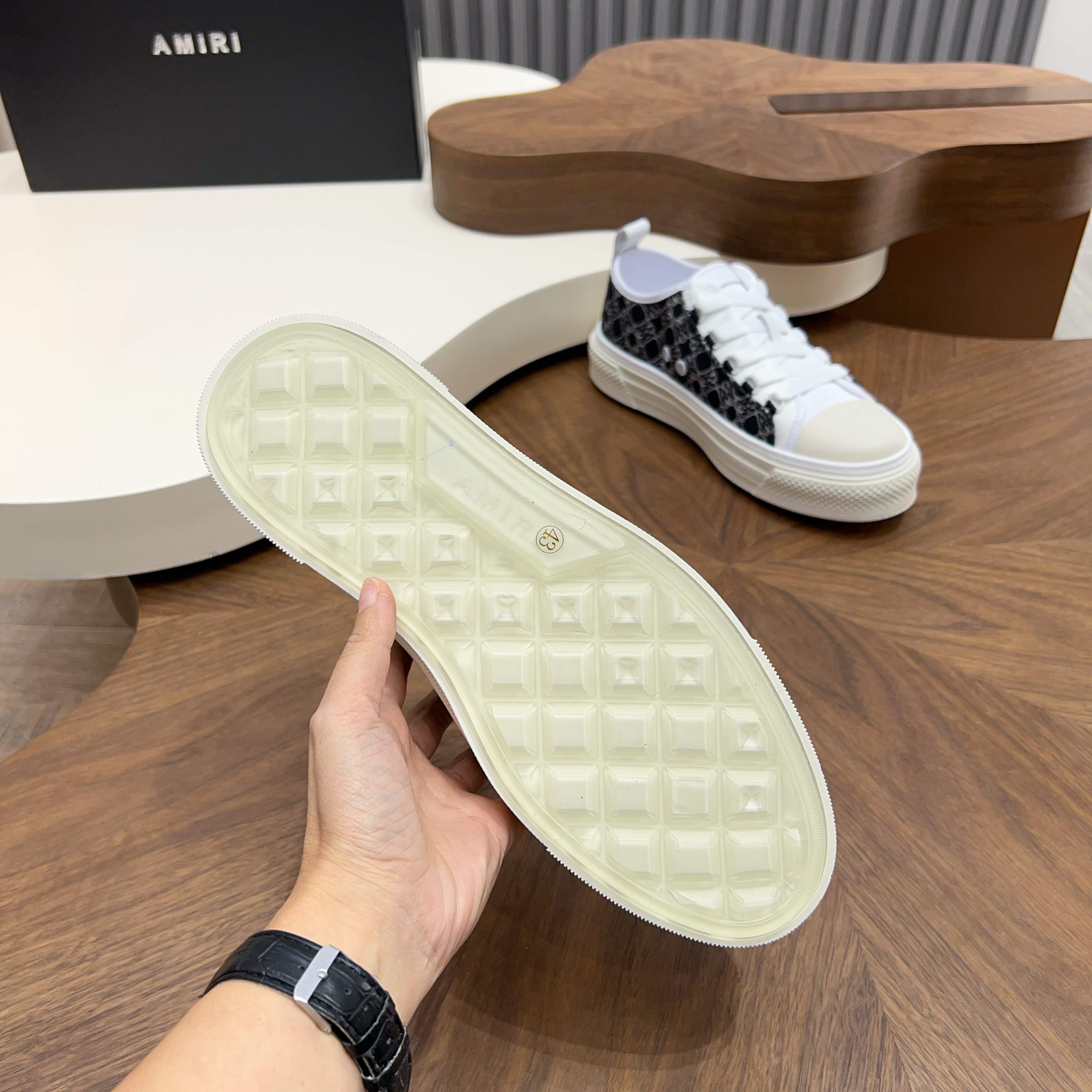 Amiri