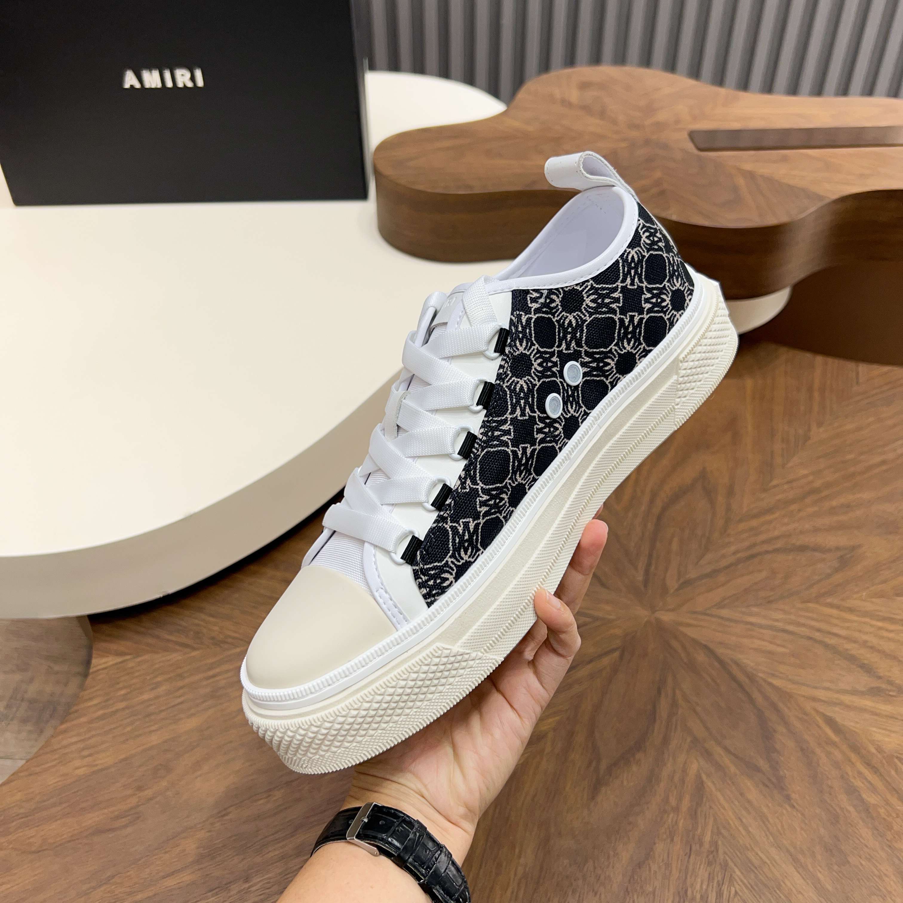 Amiri