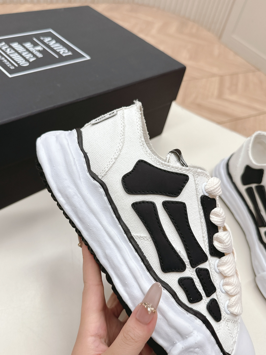 Amiri shoe