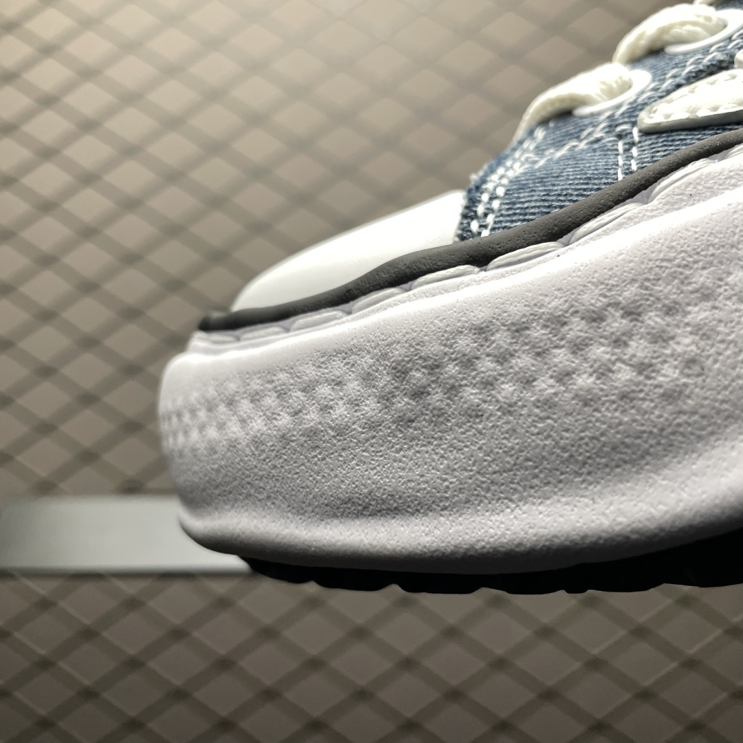 Amiri shoe