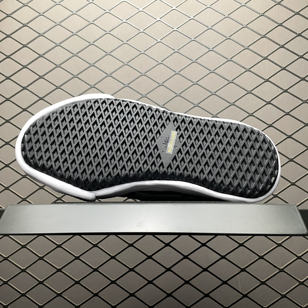 Amiri shoe