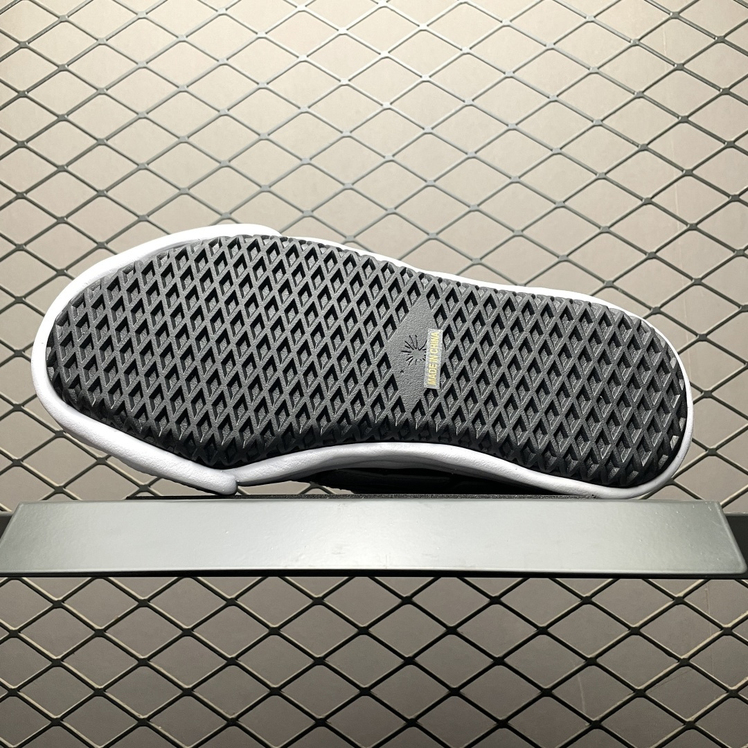 Amiri shoe