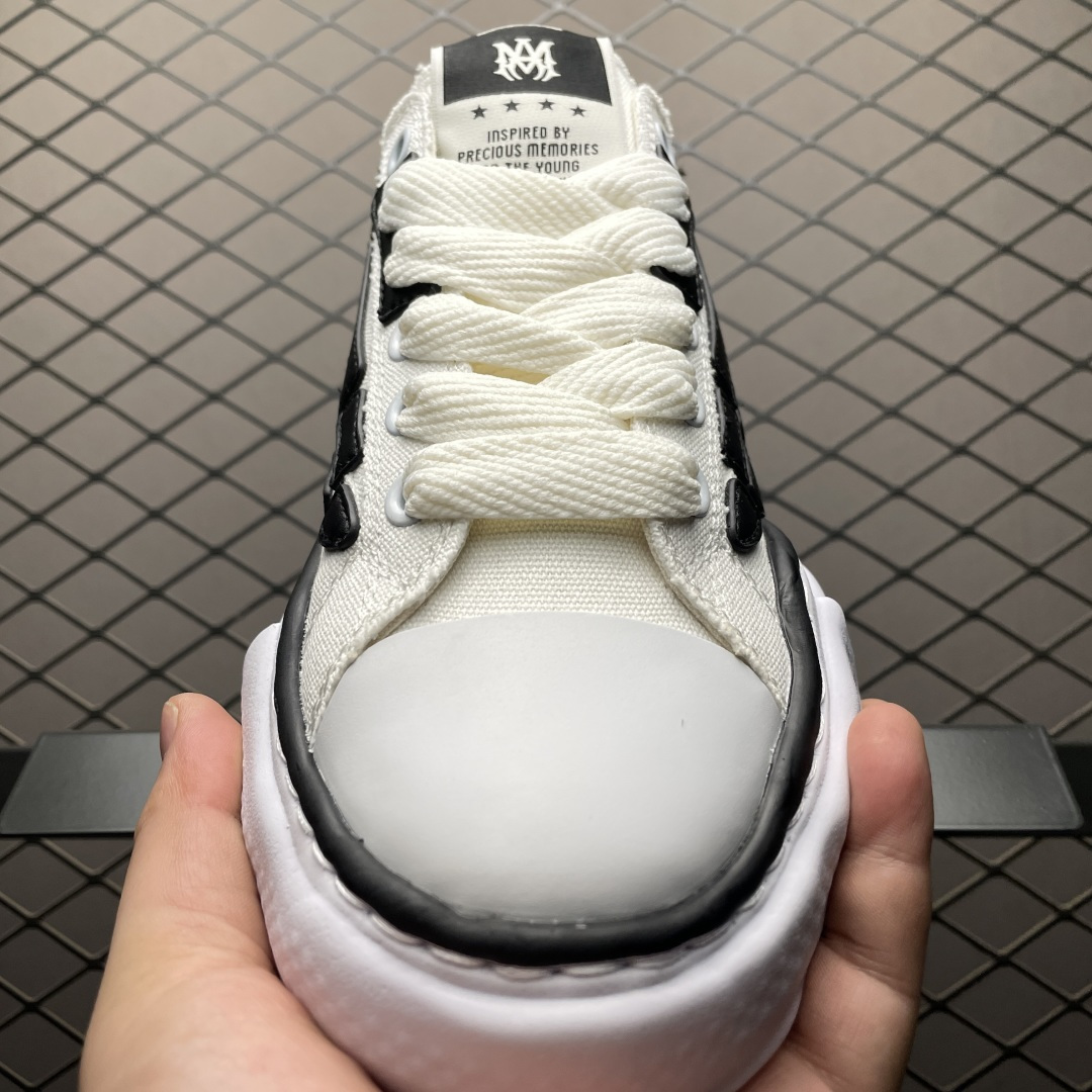 Amiri shoe