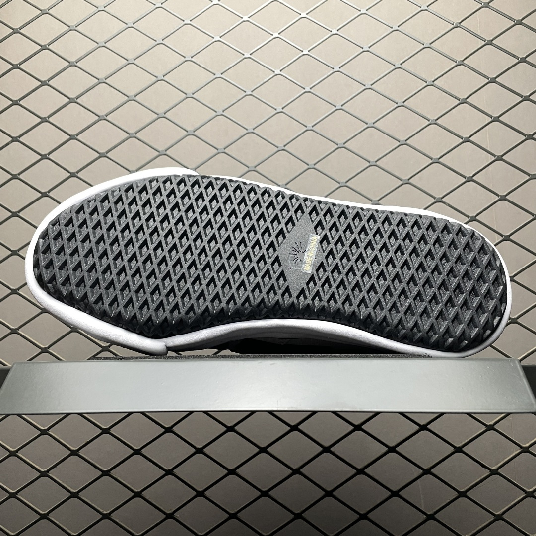 Amiri shoe
