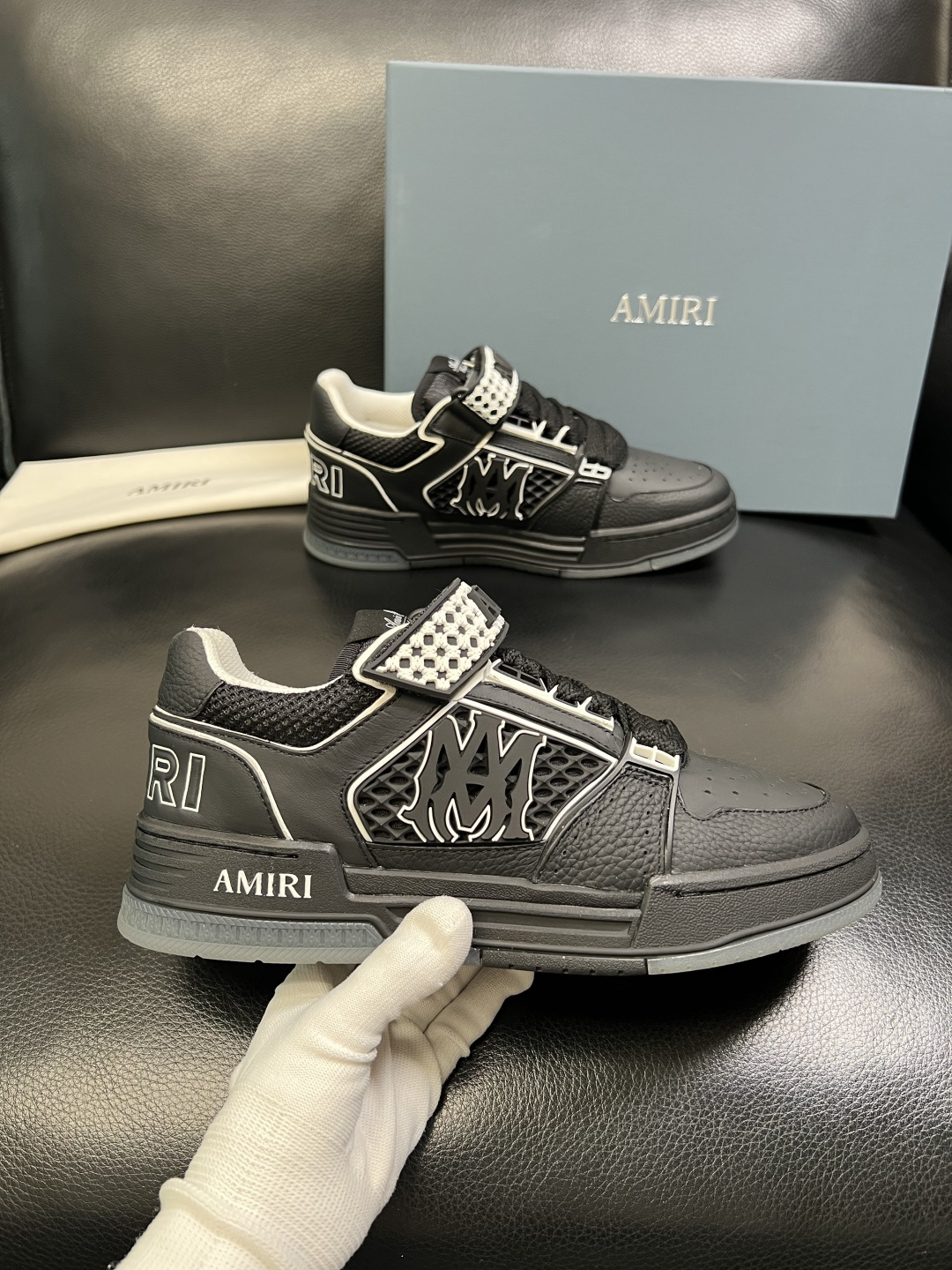 Amiri shoe