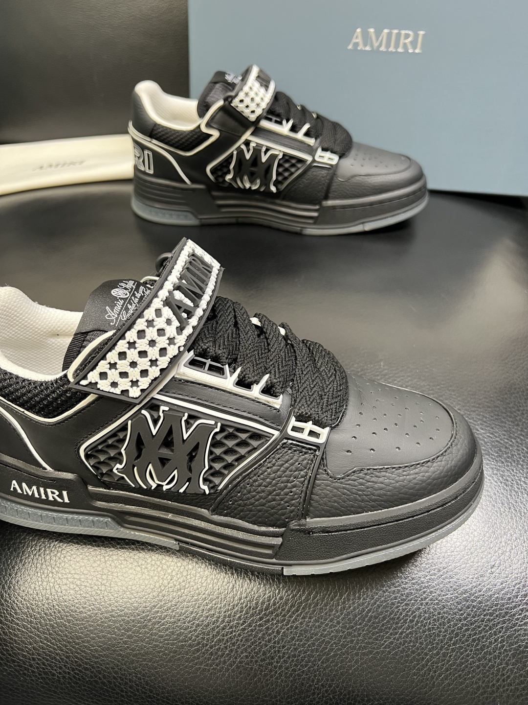 Amiri shoe