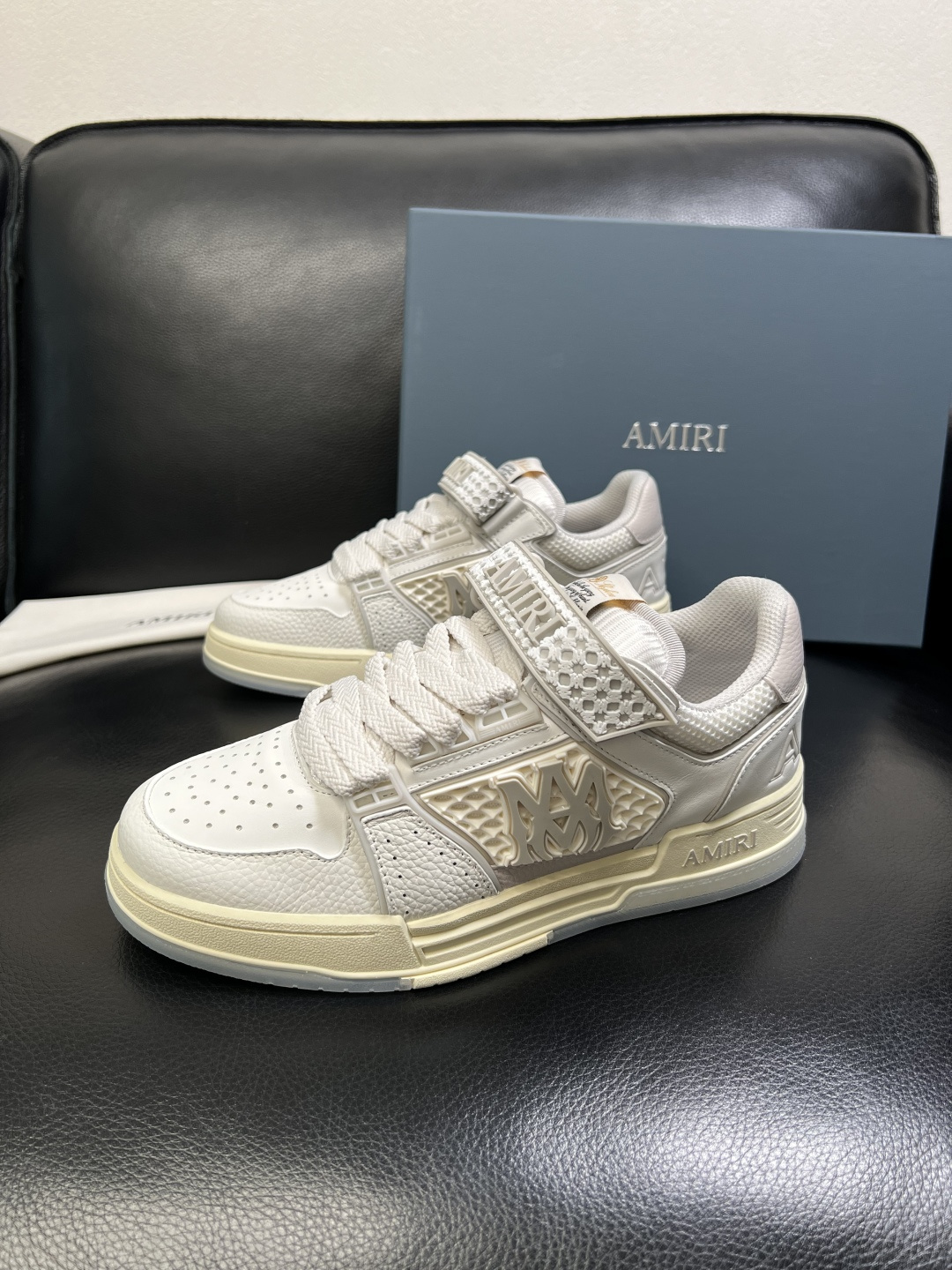 Amiri shoe