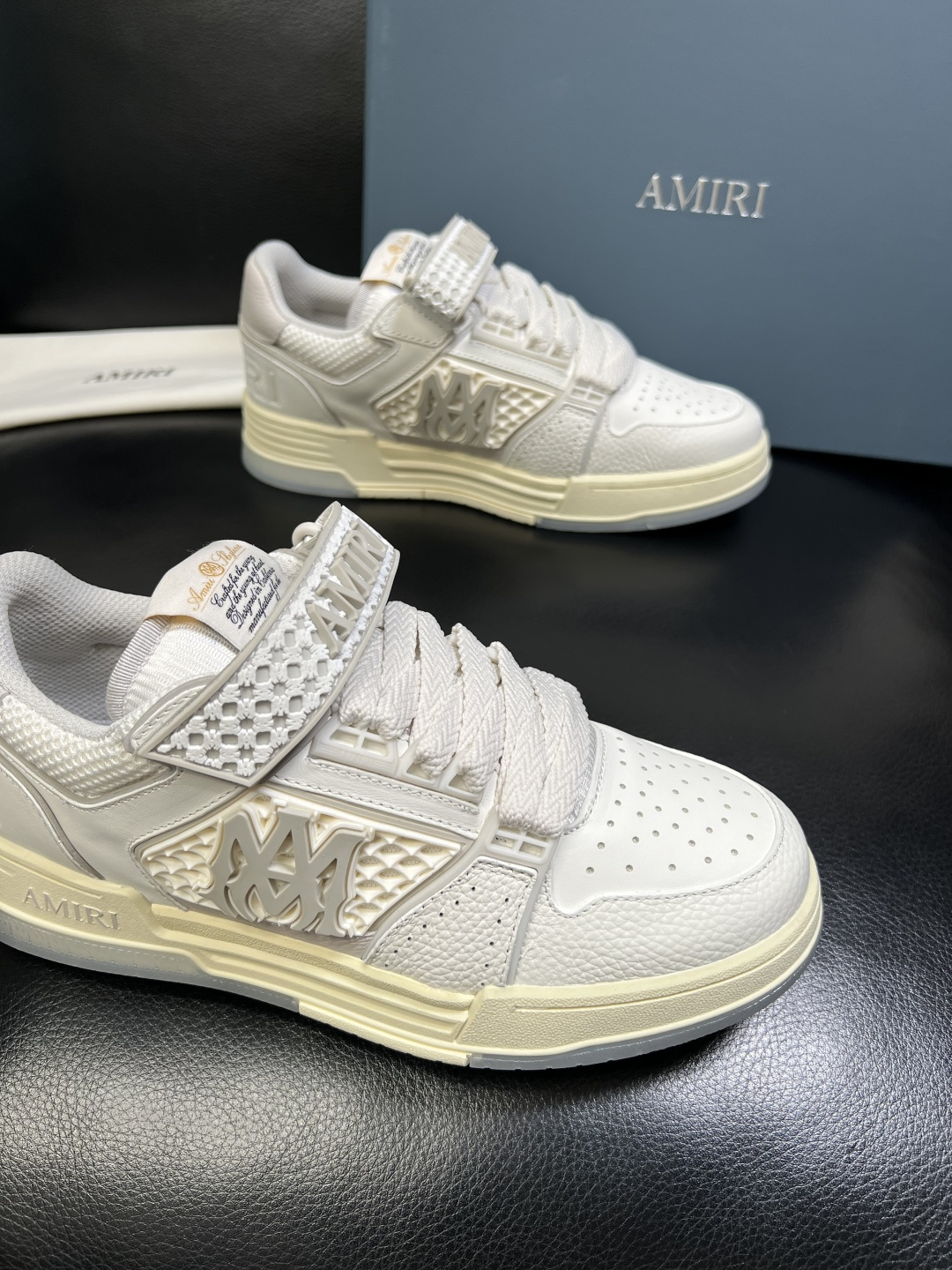 Amiri shoe