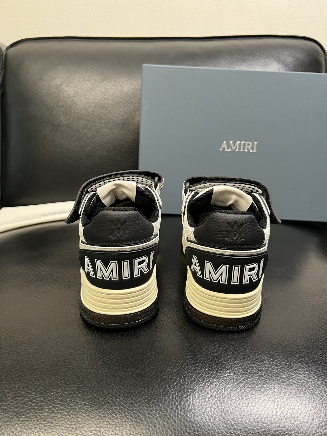 Amiri shoe