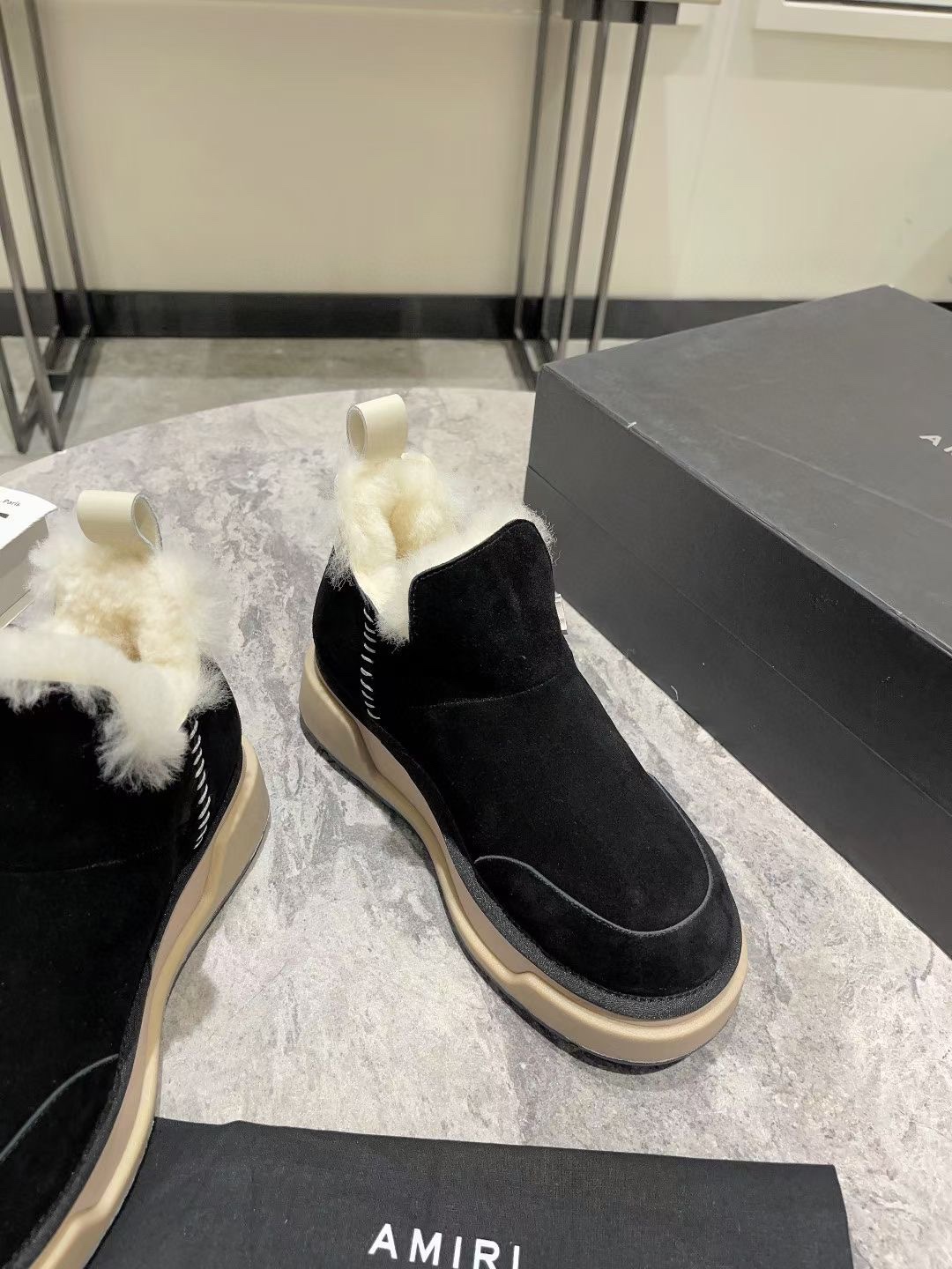 Amiri shoe