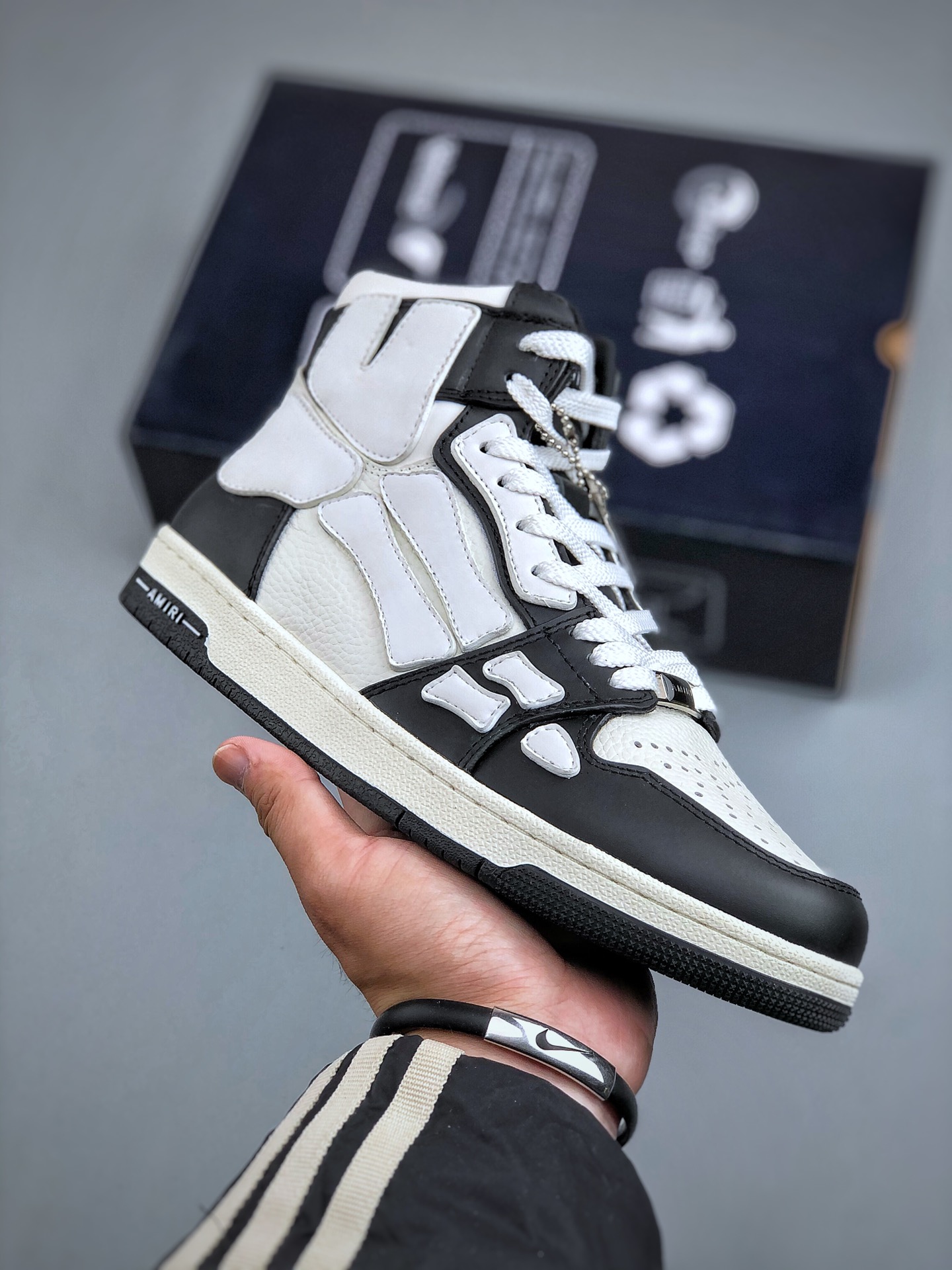 Amiri shoe