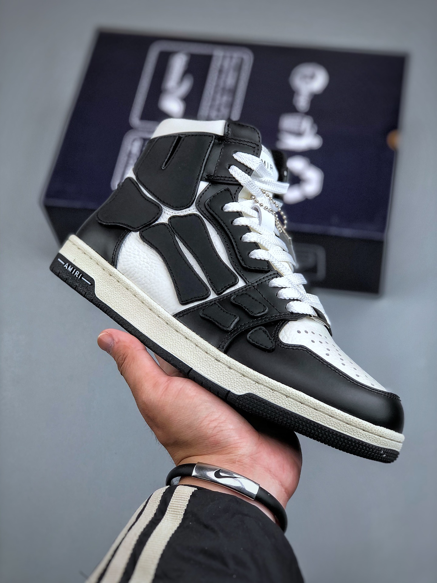 Amiri shoe