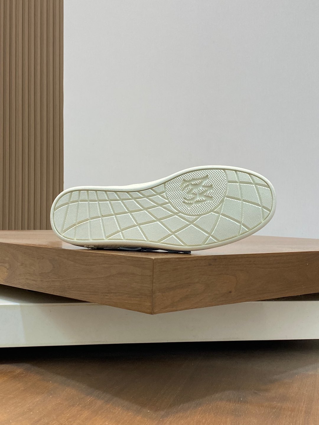 Amiri shoe