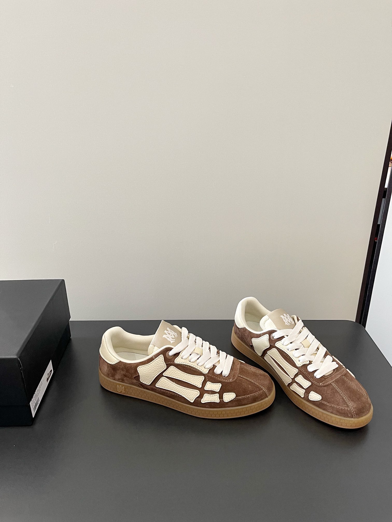 Amiri shoe