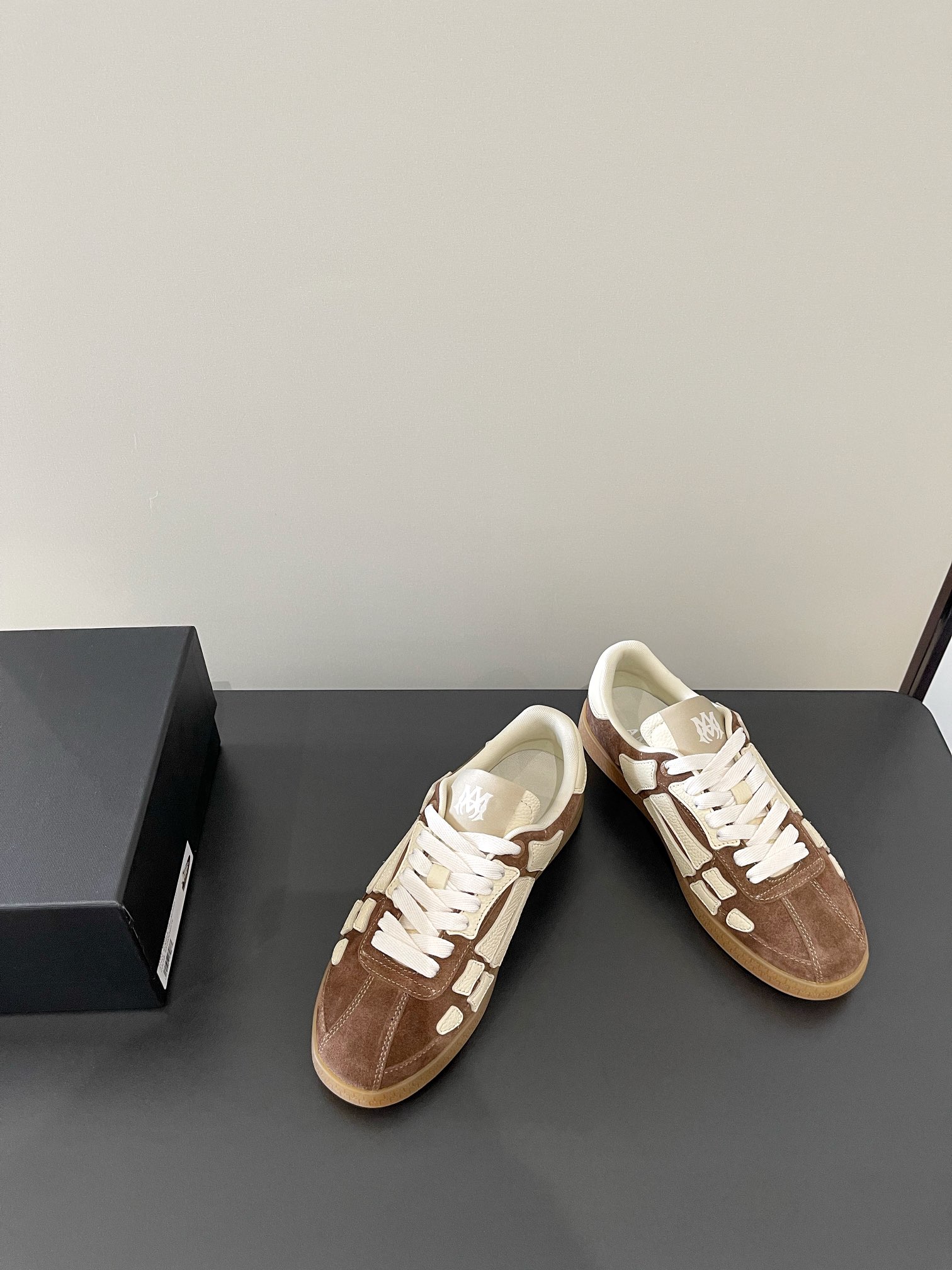 Amiri shoe