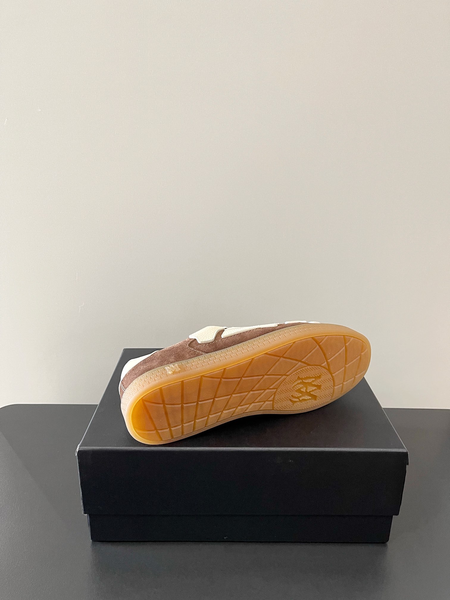 Amiri shoe