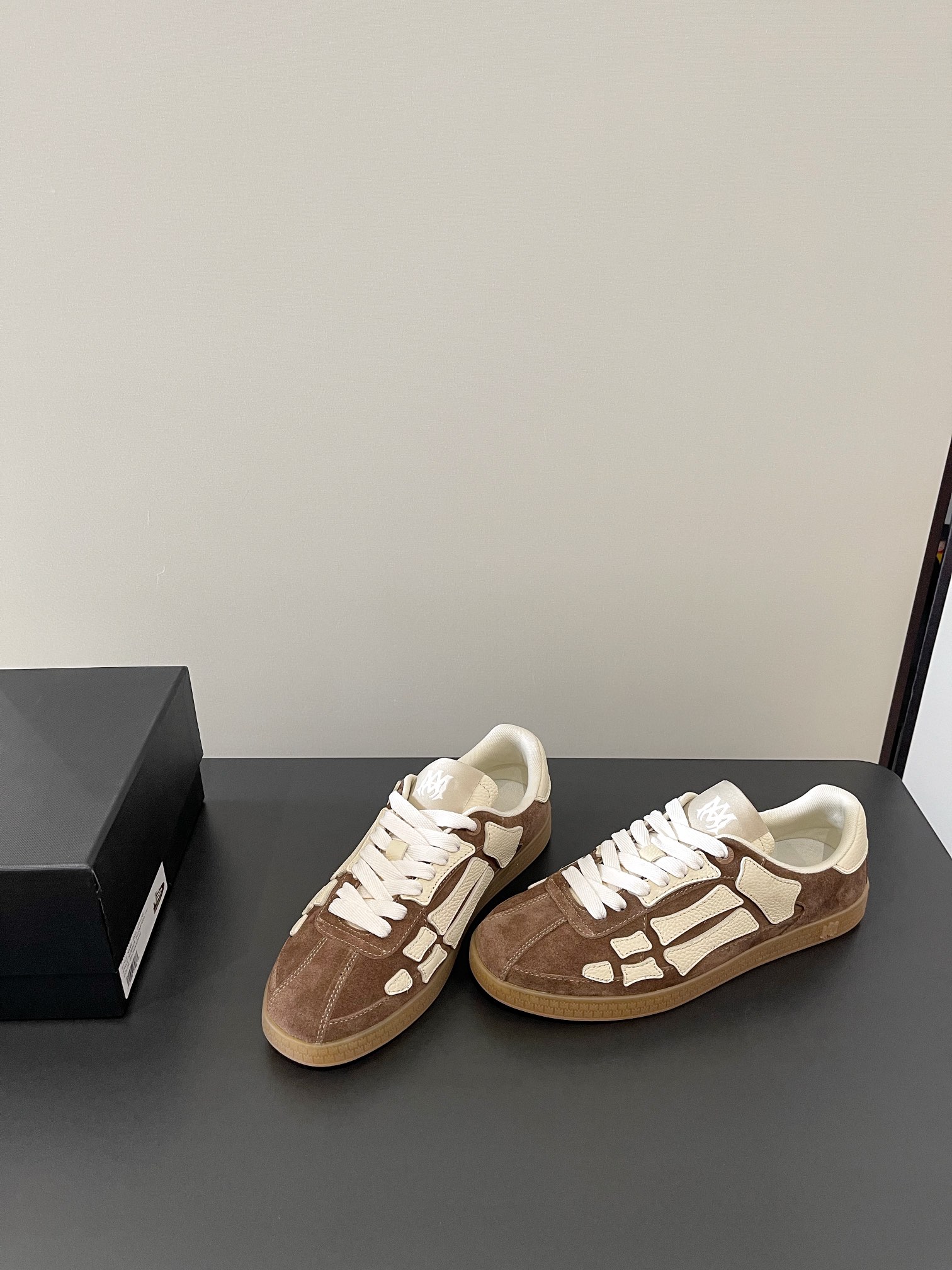 Amiri shoe