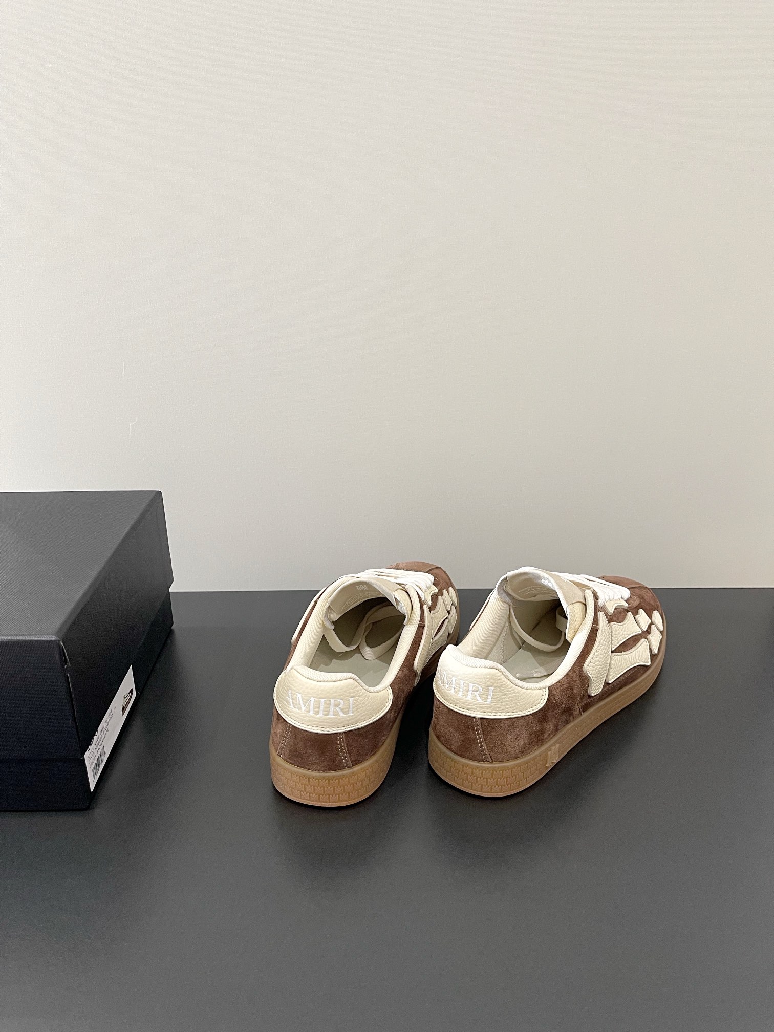 Amiri shoe