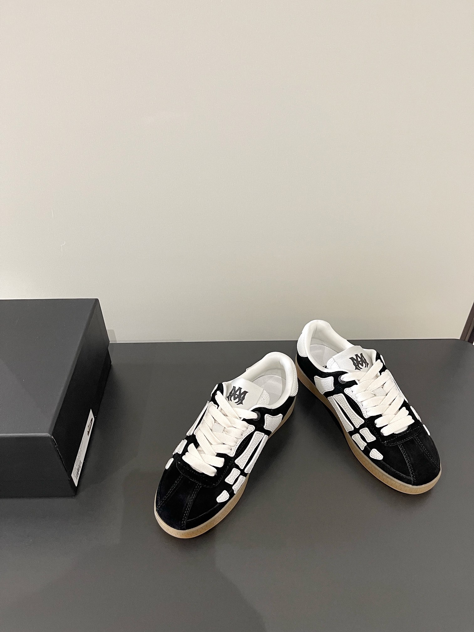 Amiri shoe