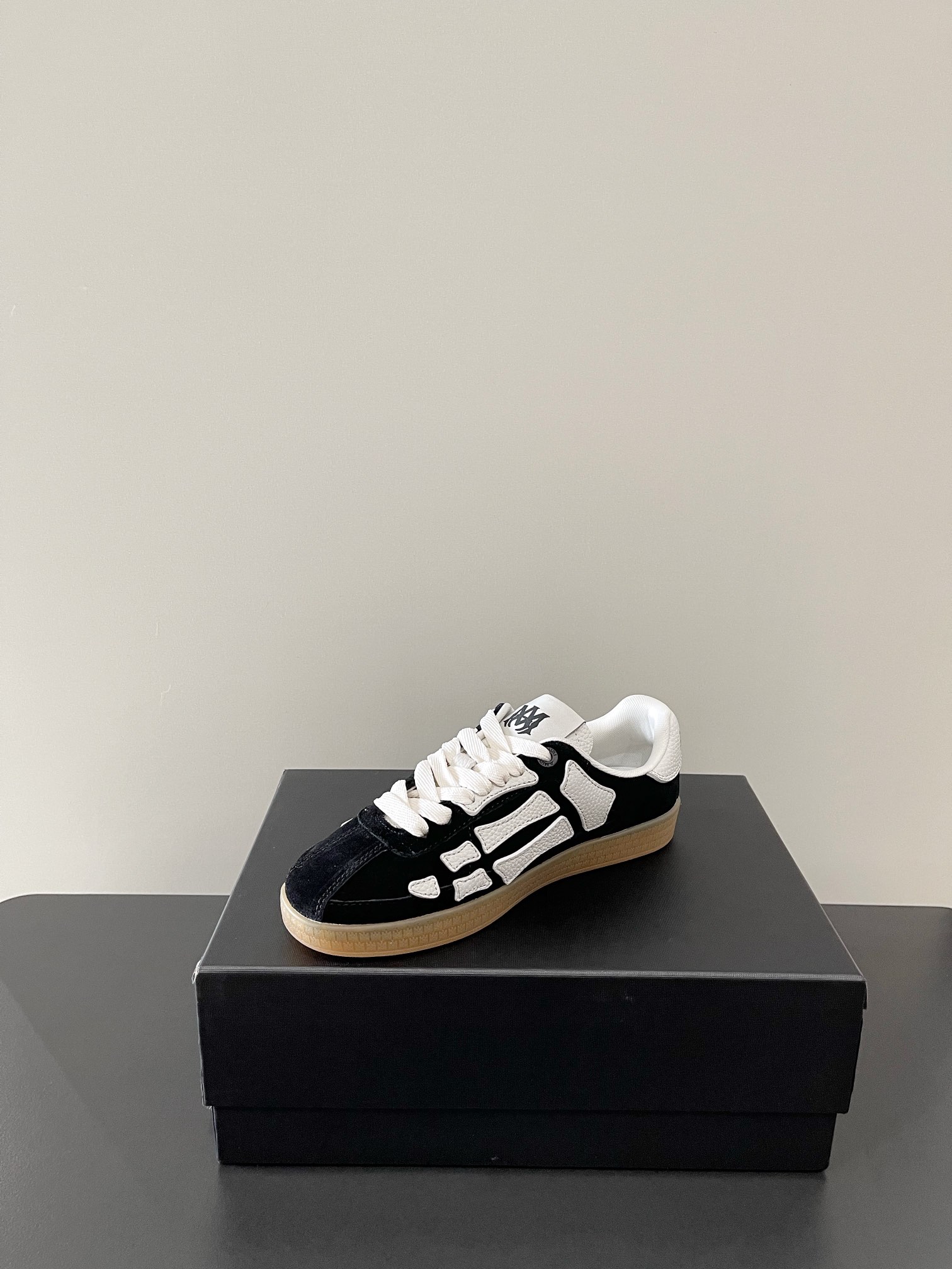 Amiri shoe