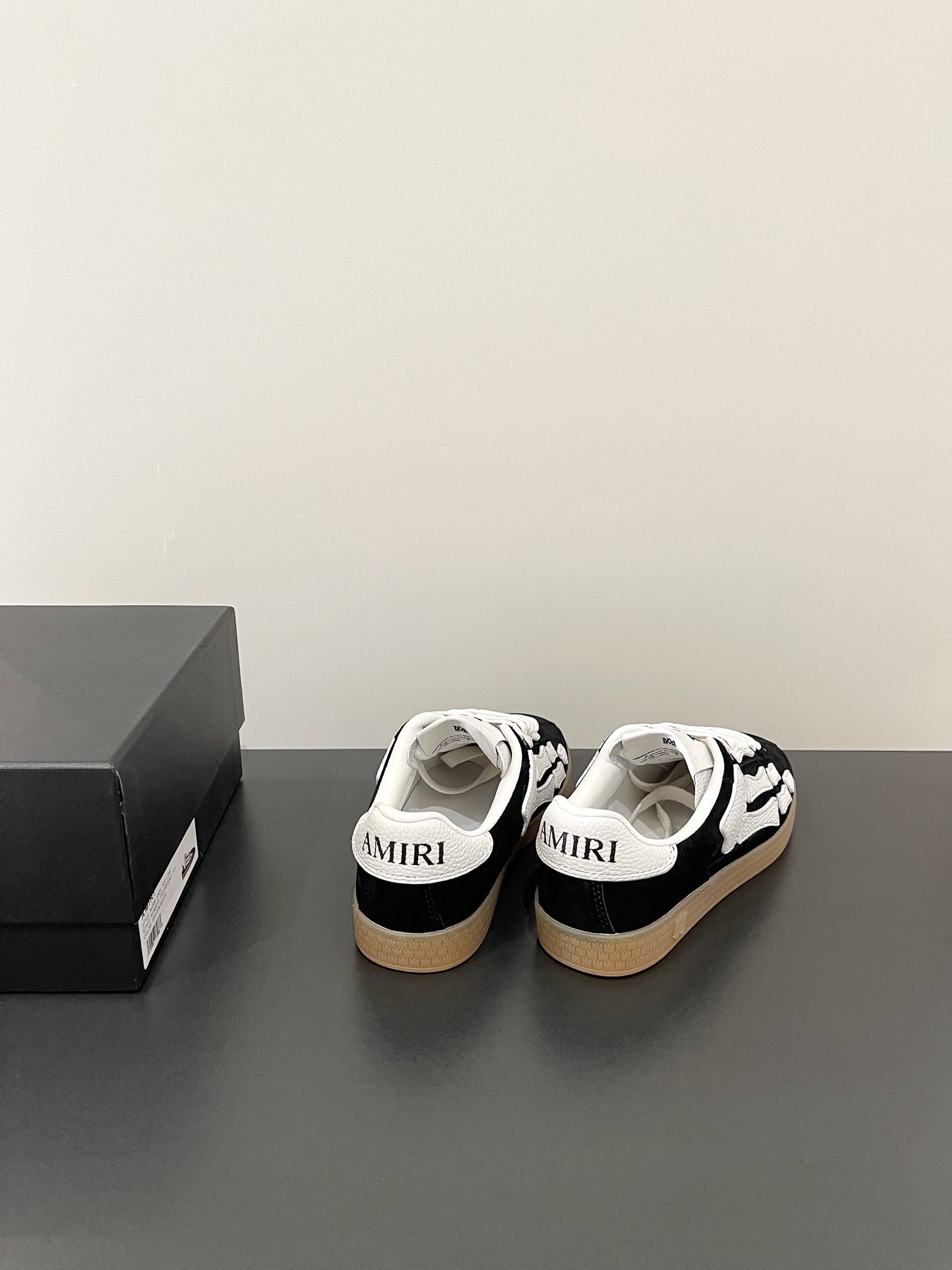 Amiri shoe