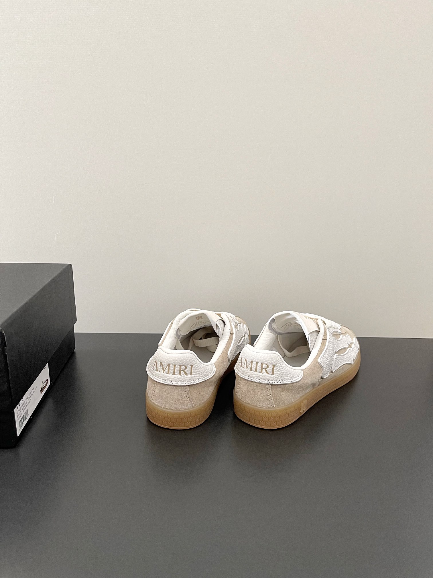 Amiri shoe