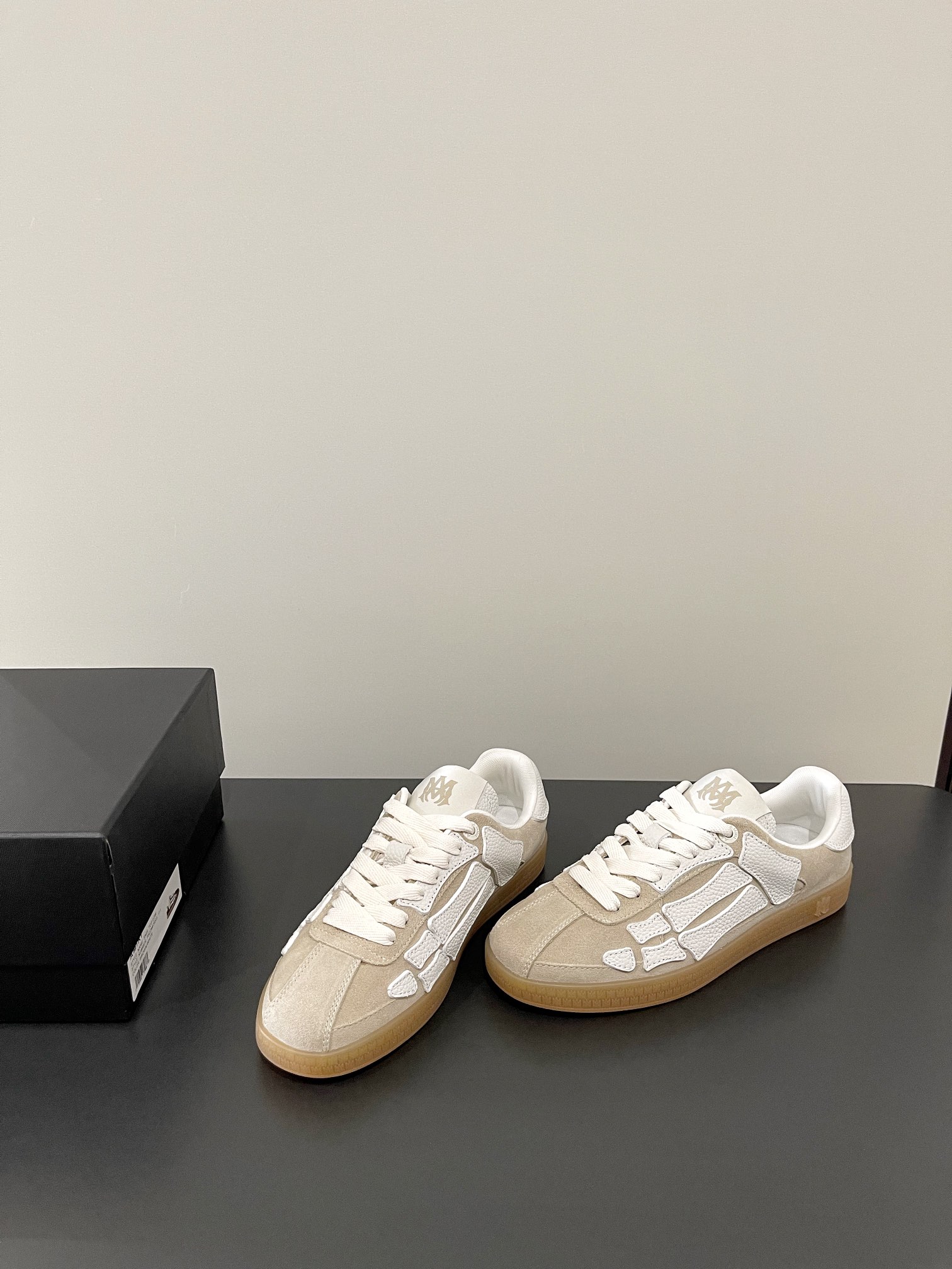 Amiri shoe