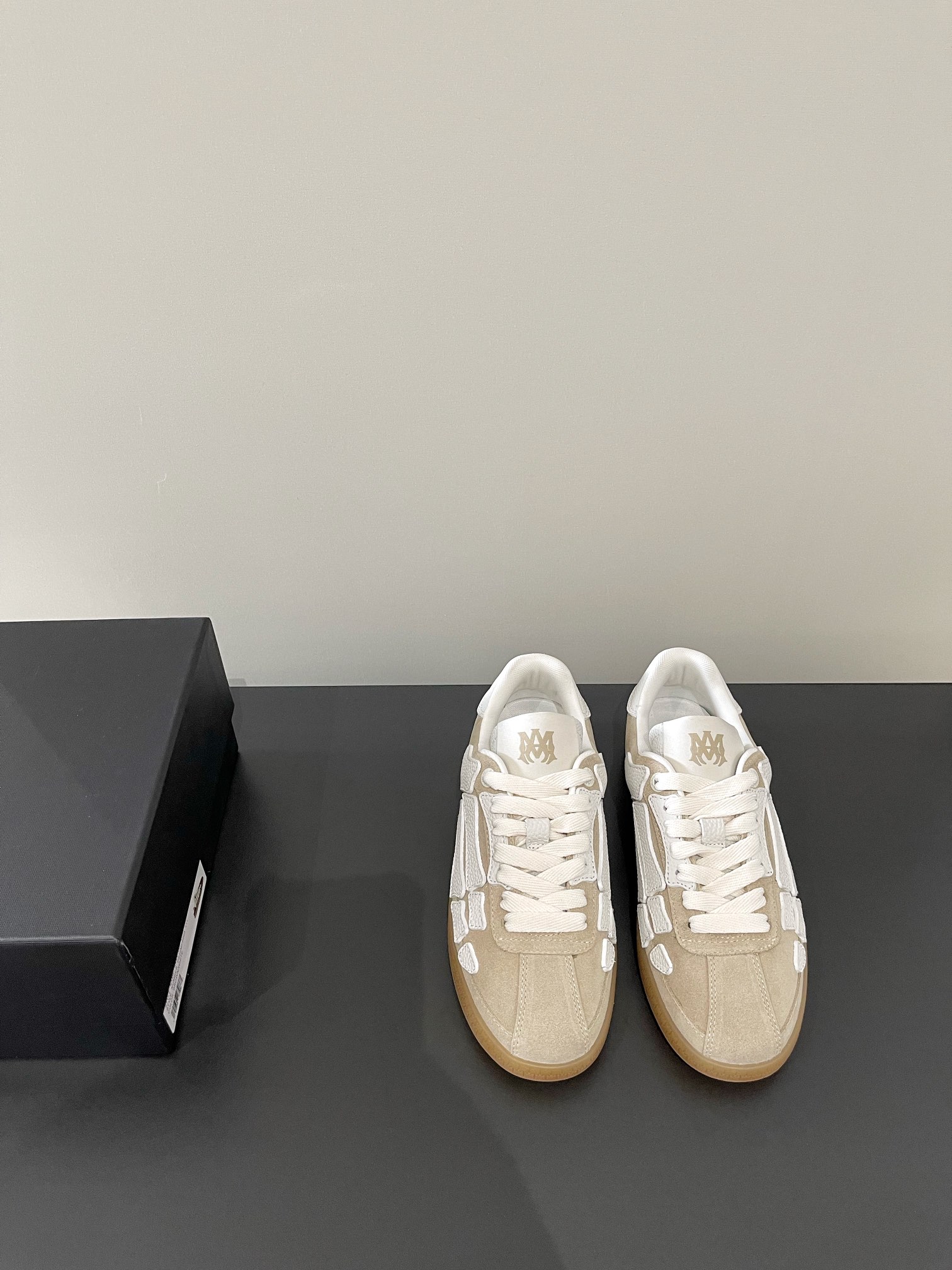 Amiri shoe
