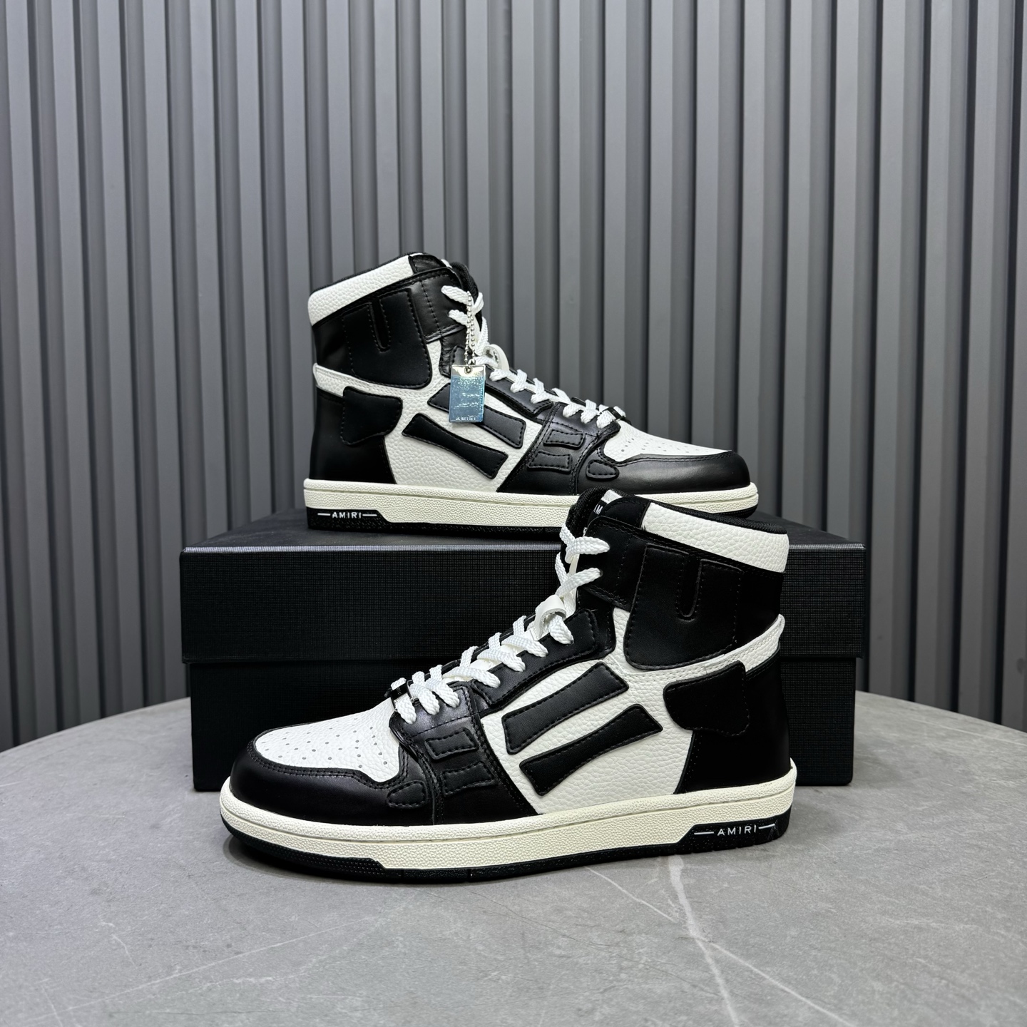 Amiri shoe