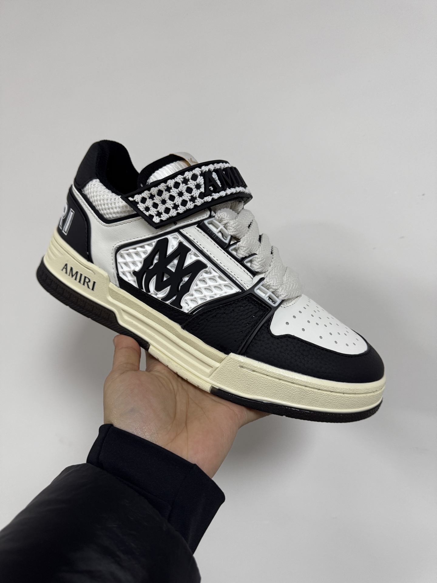 Amiri shoe